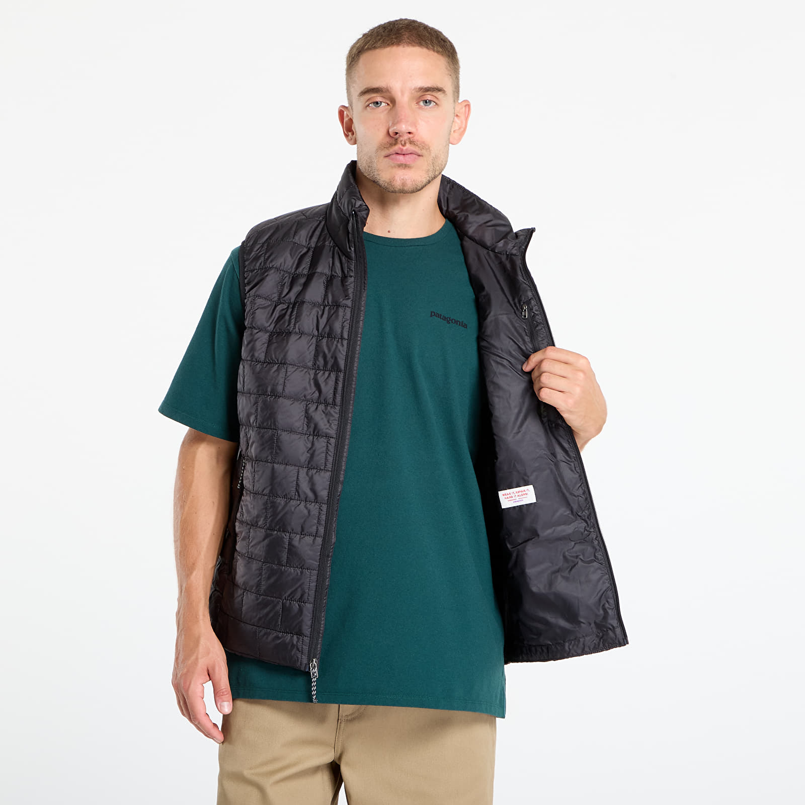 Елеци Pataognia M's Nano Puff Vest Black