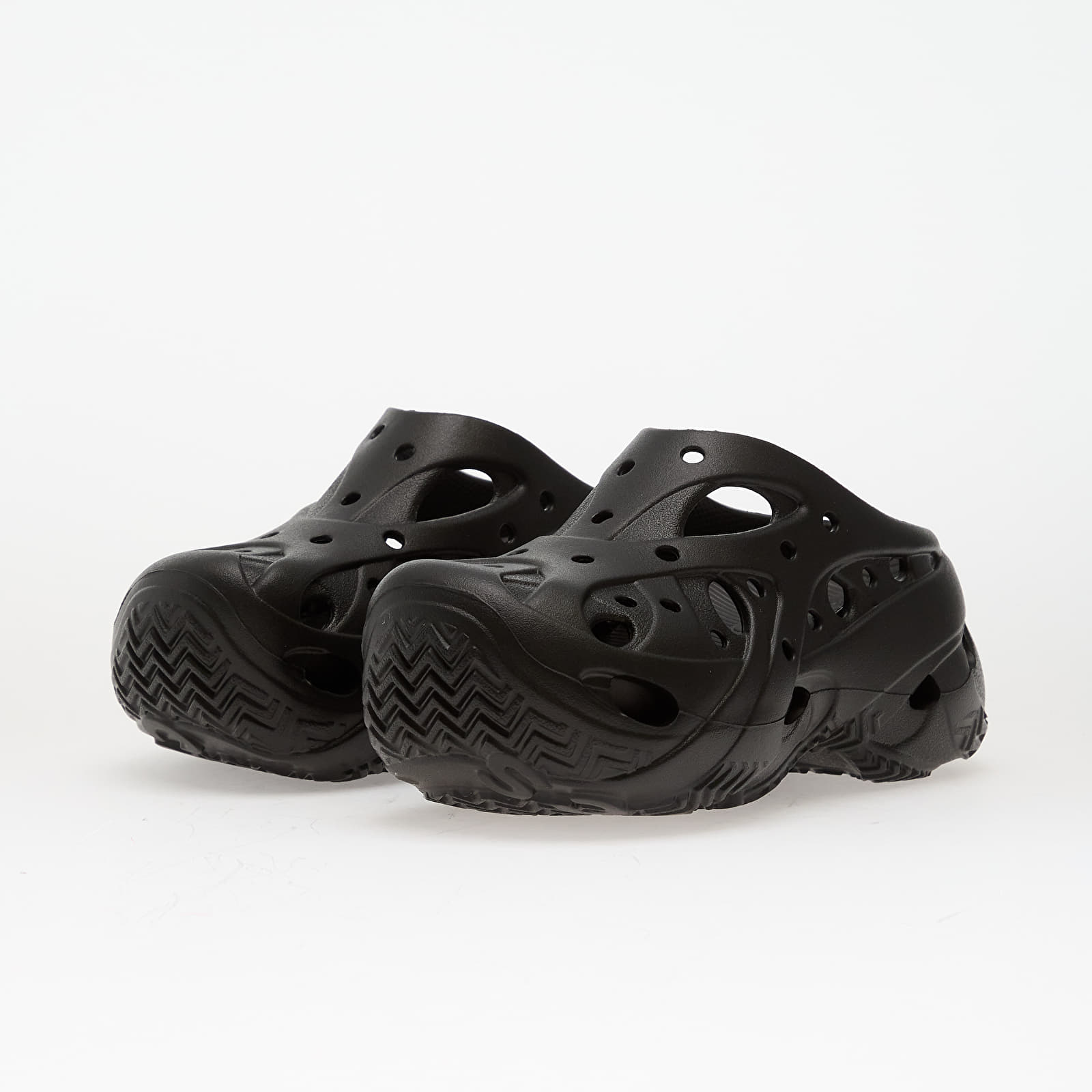 Dámské tenisky a boty Crocs Caged Clog Black