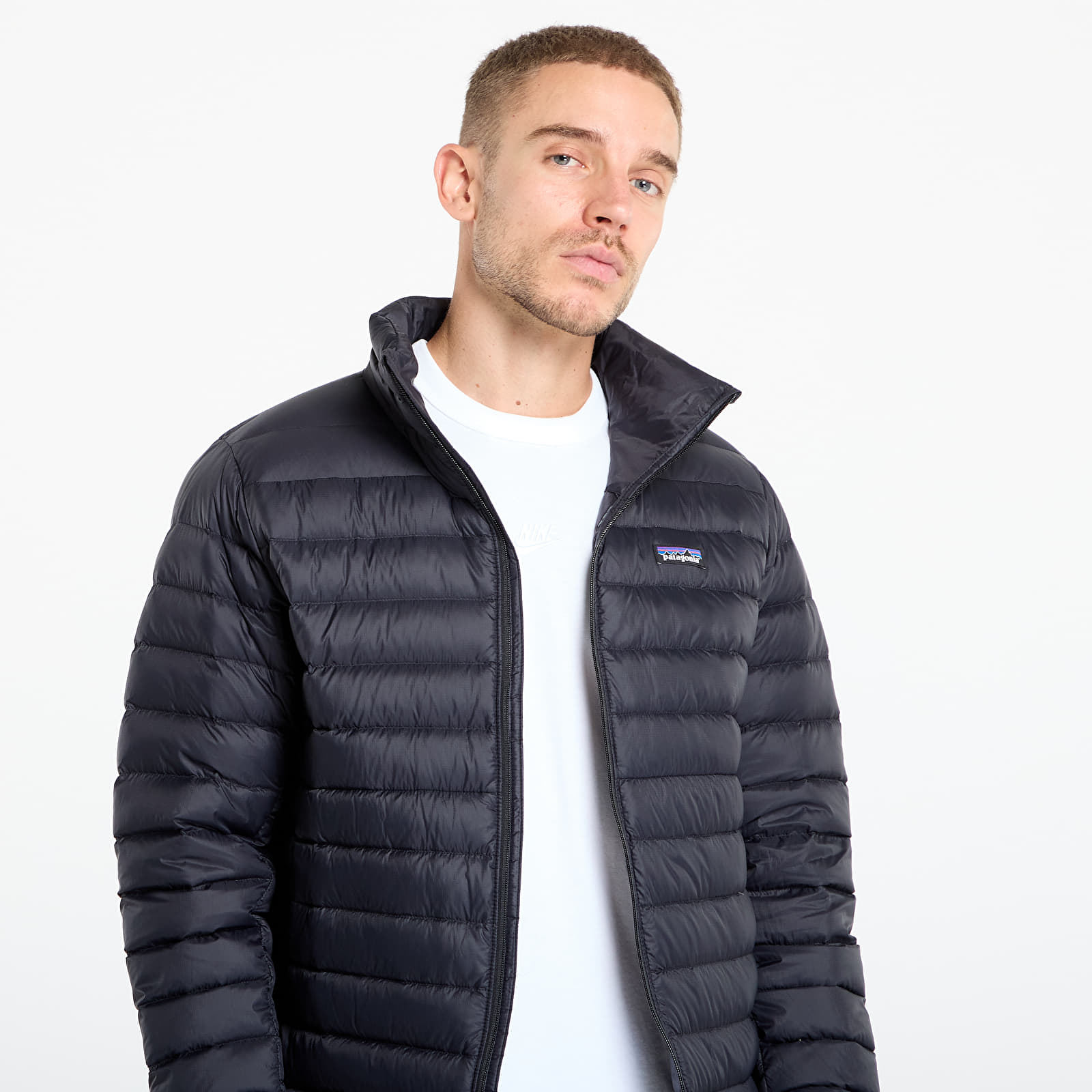 Jackets Pataognia M's Down Sweater Black