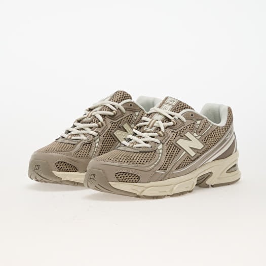 New Balance 740 Dark Olivine | Queens