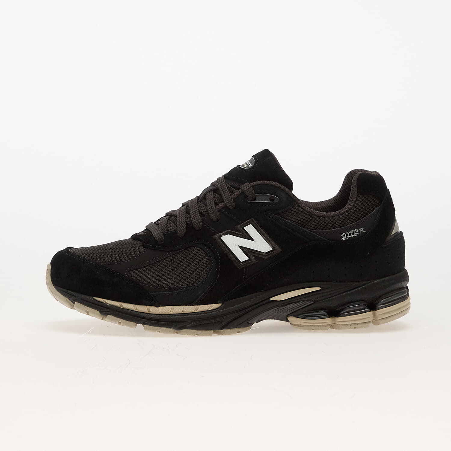 Men's sneakers and shoes New Balance 2002R Black