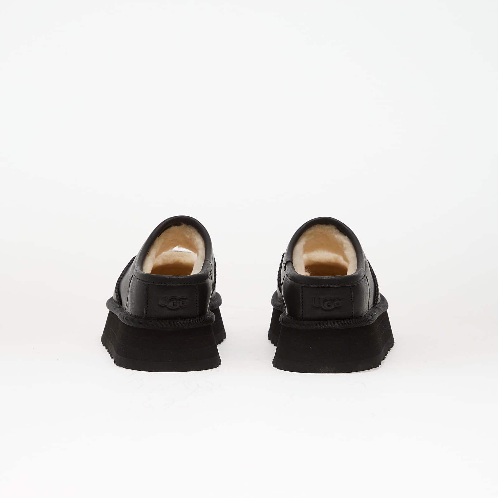 Sneakers og sko til kvinder UGG W Bea Mary Jane Lthr Black