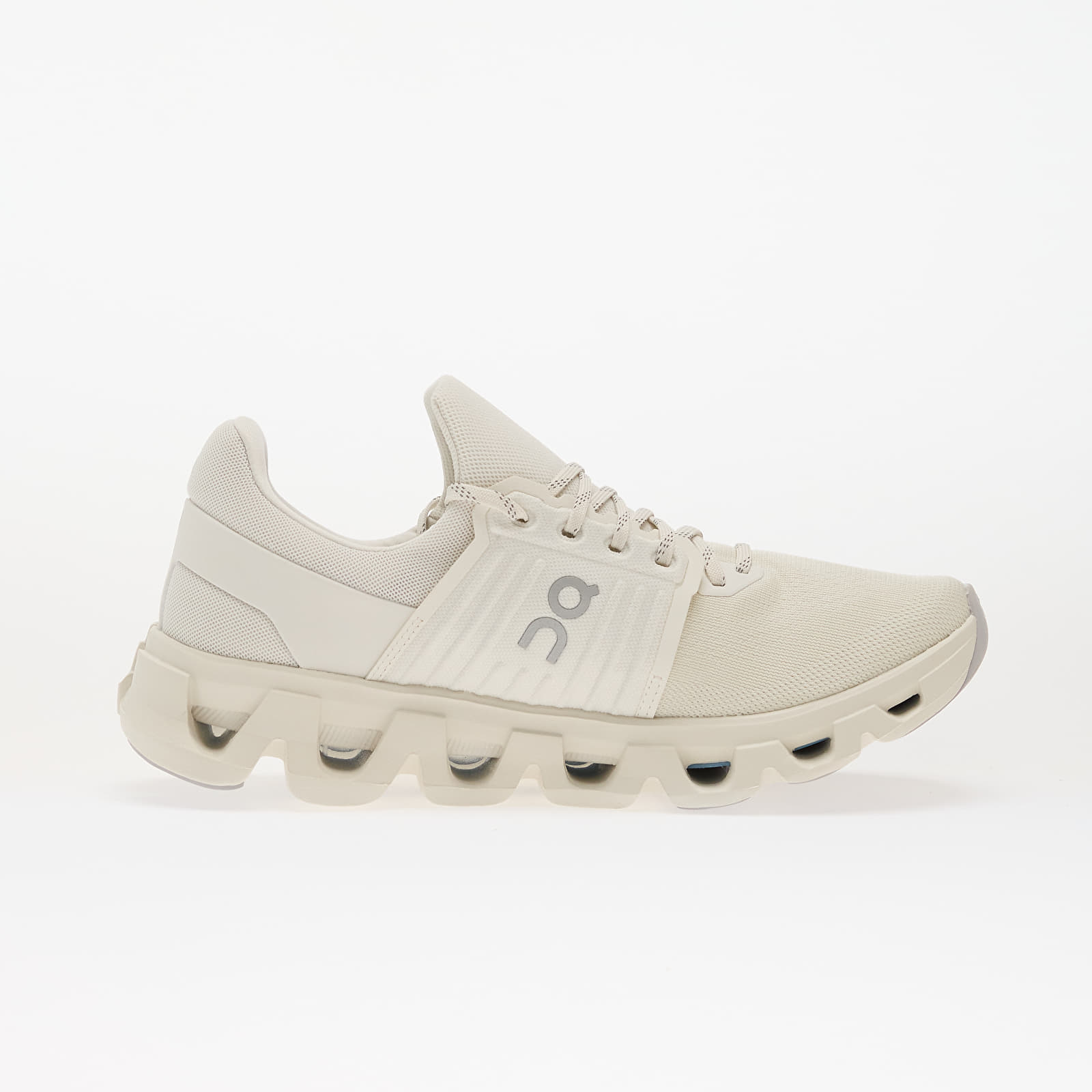 Men's sneakers and shoes On M Cloudswift 4 Ad Ivory/ Ivory