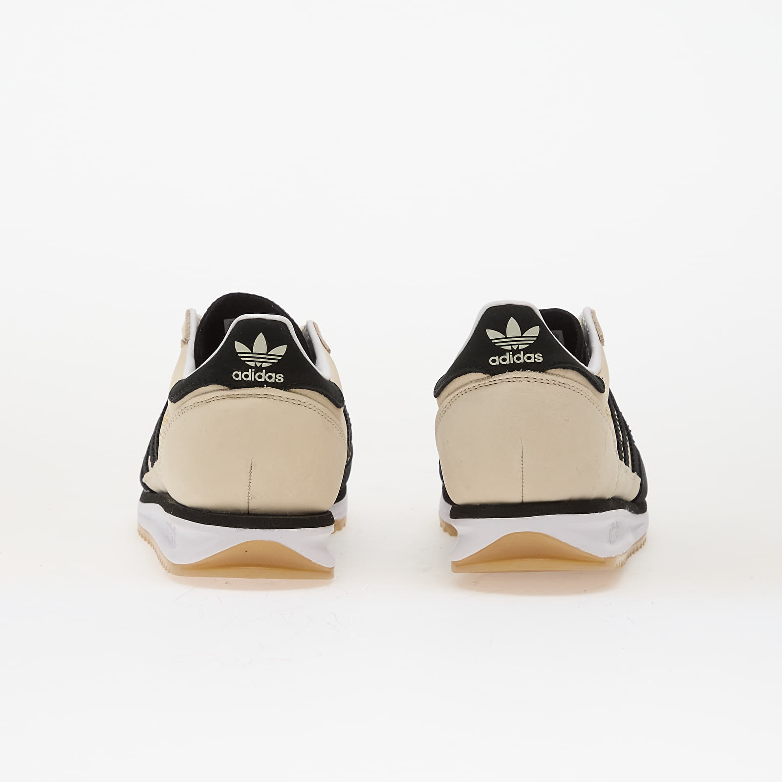 Men's sneakers and shoes adidas SL 72 Rs Crew White/ Core Black/ Gum