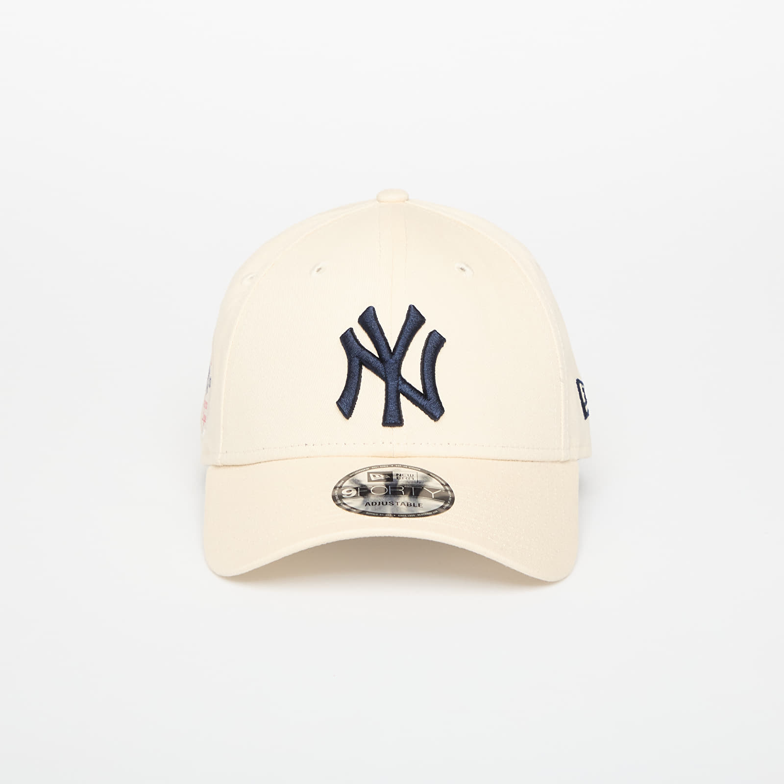 Pánské kšiltovky New Era New York Yankees 9FORTY Side Patch Light Cream