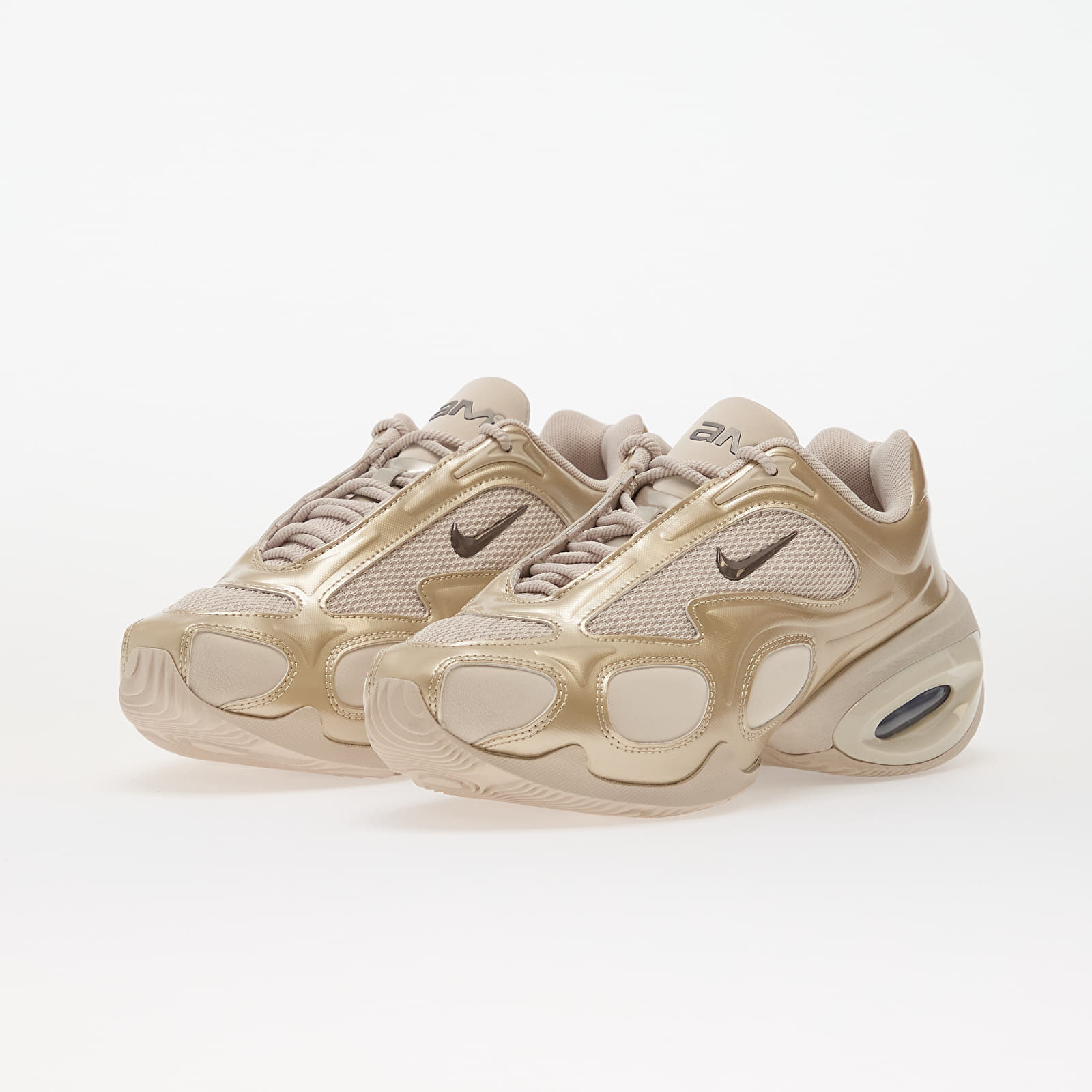 Sneakers og sko til kvinder Nike Wmns Air Max Muse Desert Sand/ Mtlc Pewter-Sanddrift-Mtlc Silver