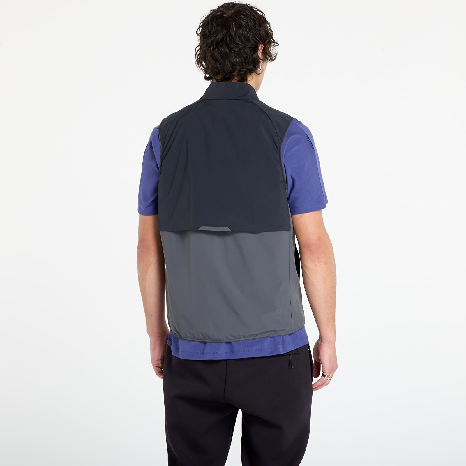 Ανδρικά γιλέκα On Weather Vest Black/ Eclipse