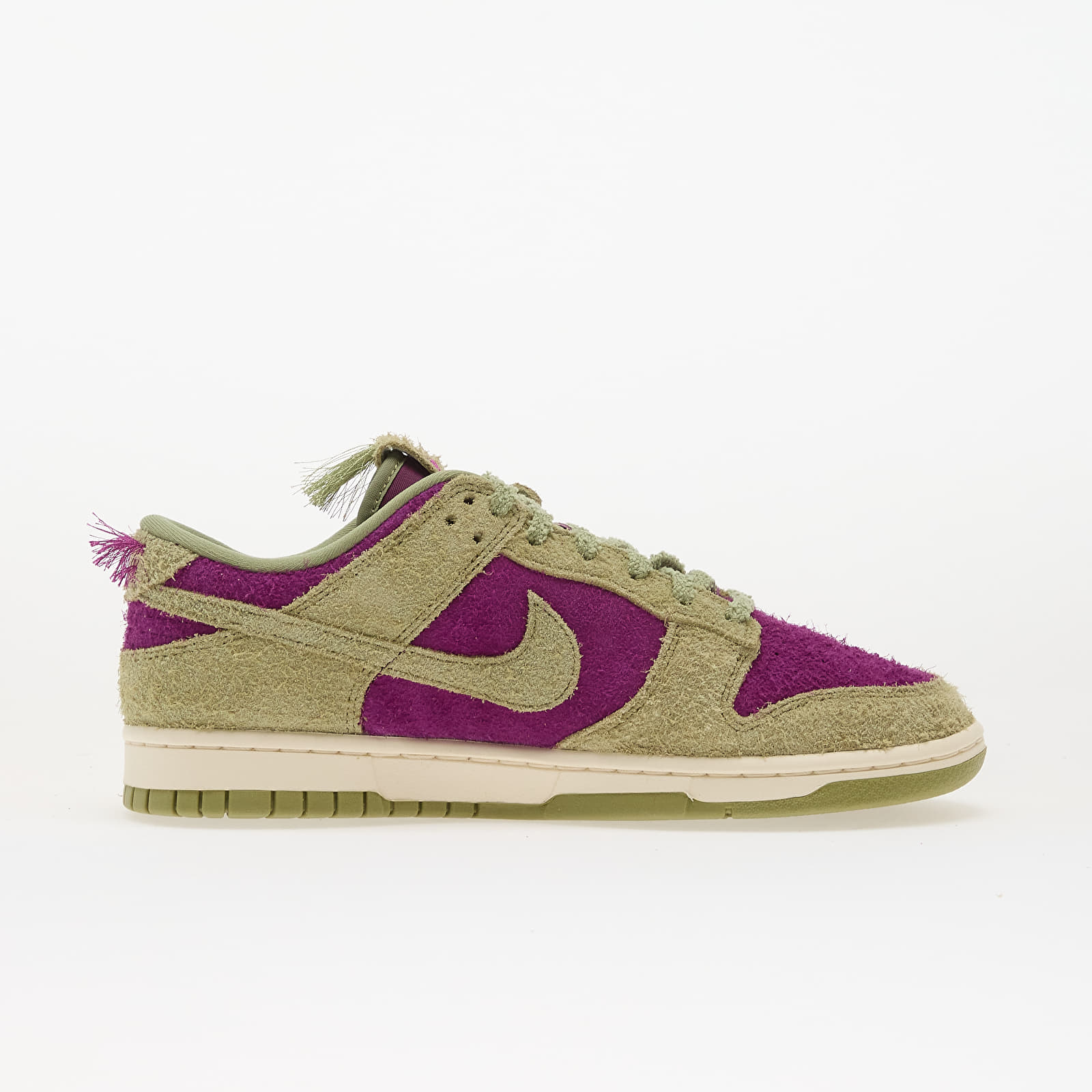 Ténis e sapatos para homem Nike Dunk Low Retro Se Viotech/ Dusty Olive-Pale Ivory