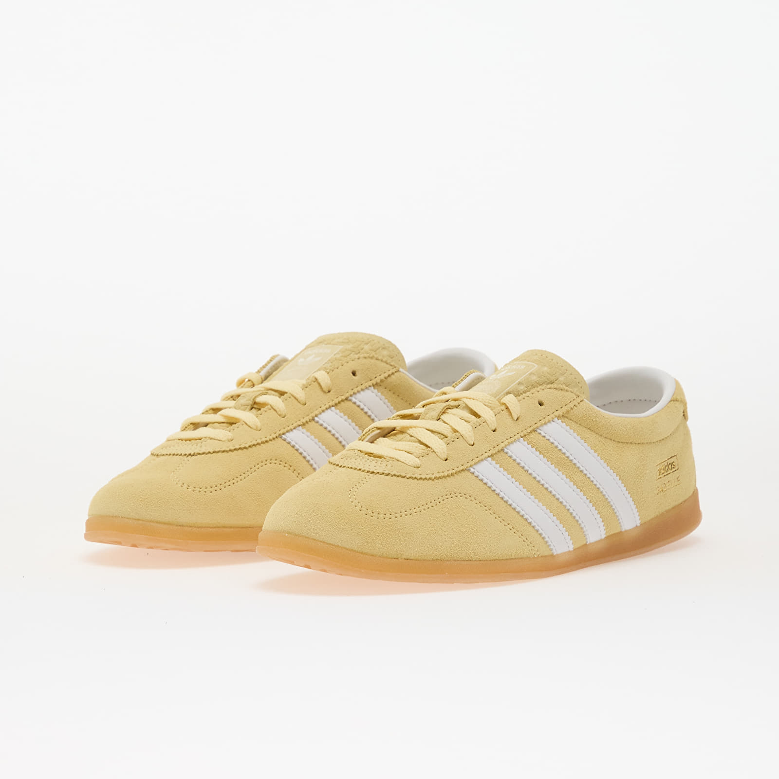 Γυναικεία παπούτσια adidas Gazelle Lo Pro W Almost Yellow/ Ftw White/ Gum