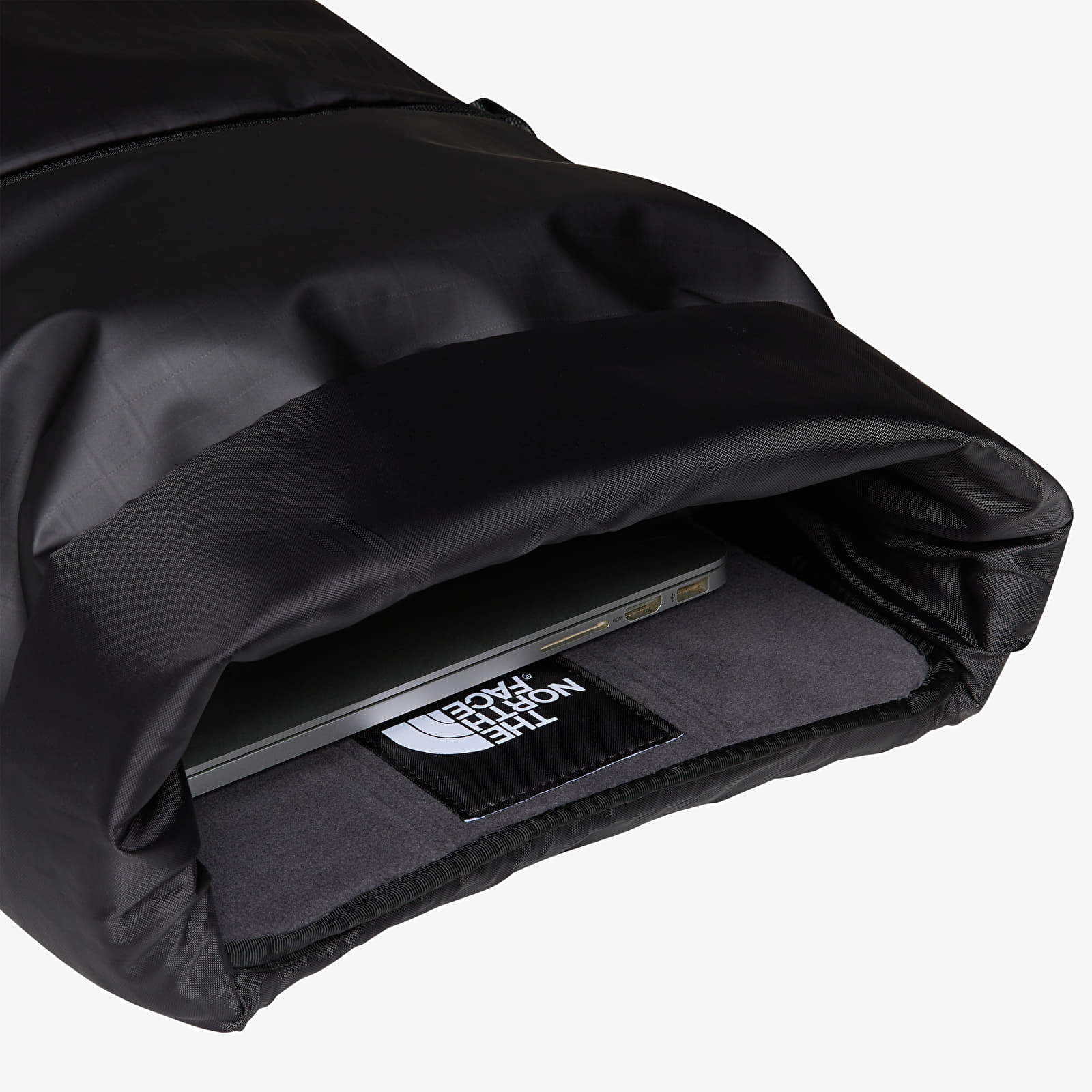 Men's backpacks The North Face Base Camp Voyager Rolltop TNF Black/ Asphalt Grey