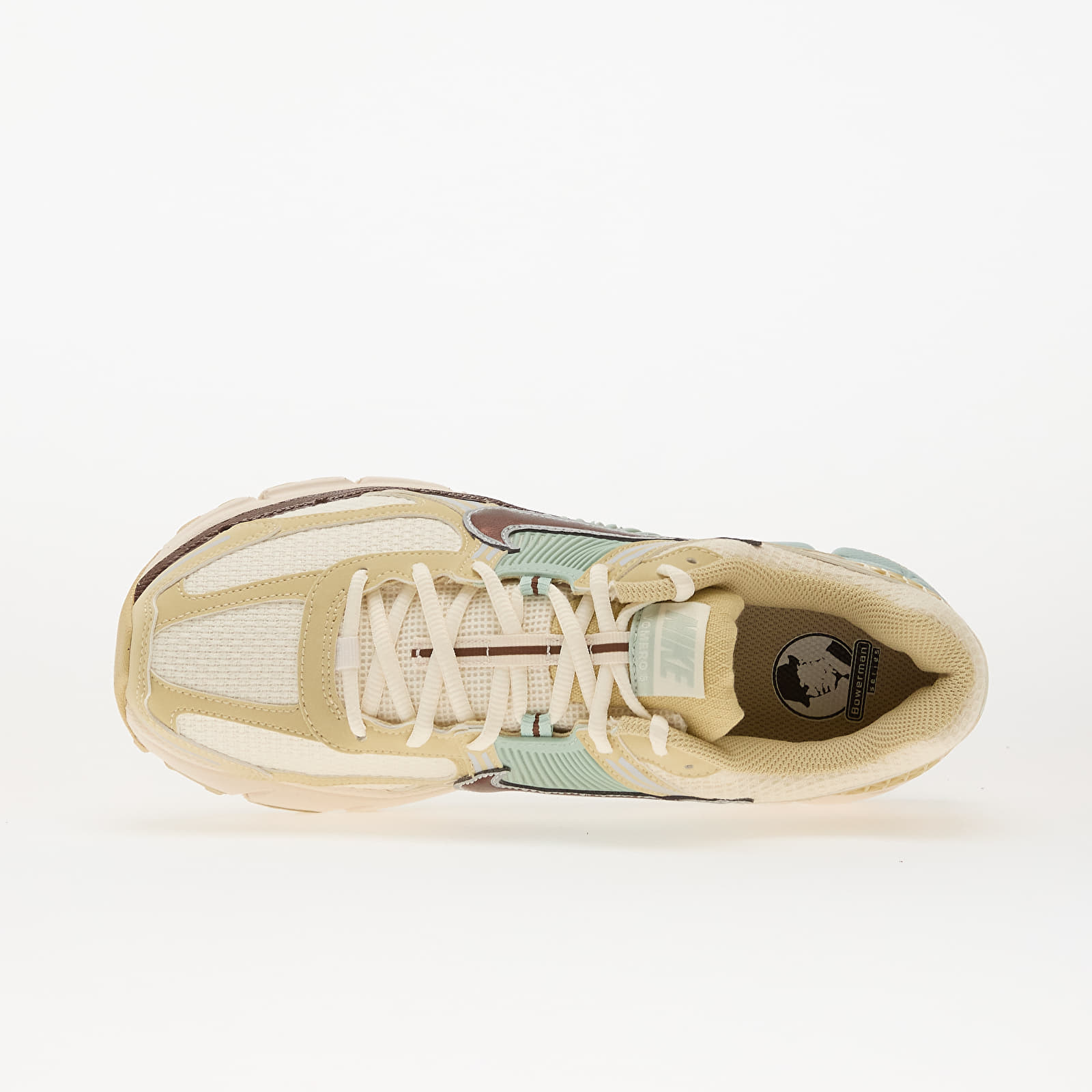 Men's sneakers and shoes Nike Zoom Vomero 5 Se Team Gold/ Fauna Brown-Pale Ivory-Seafoam-Mtlc Platinum-Mtlc Platinum