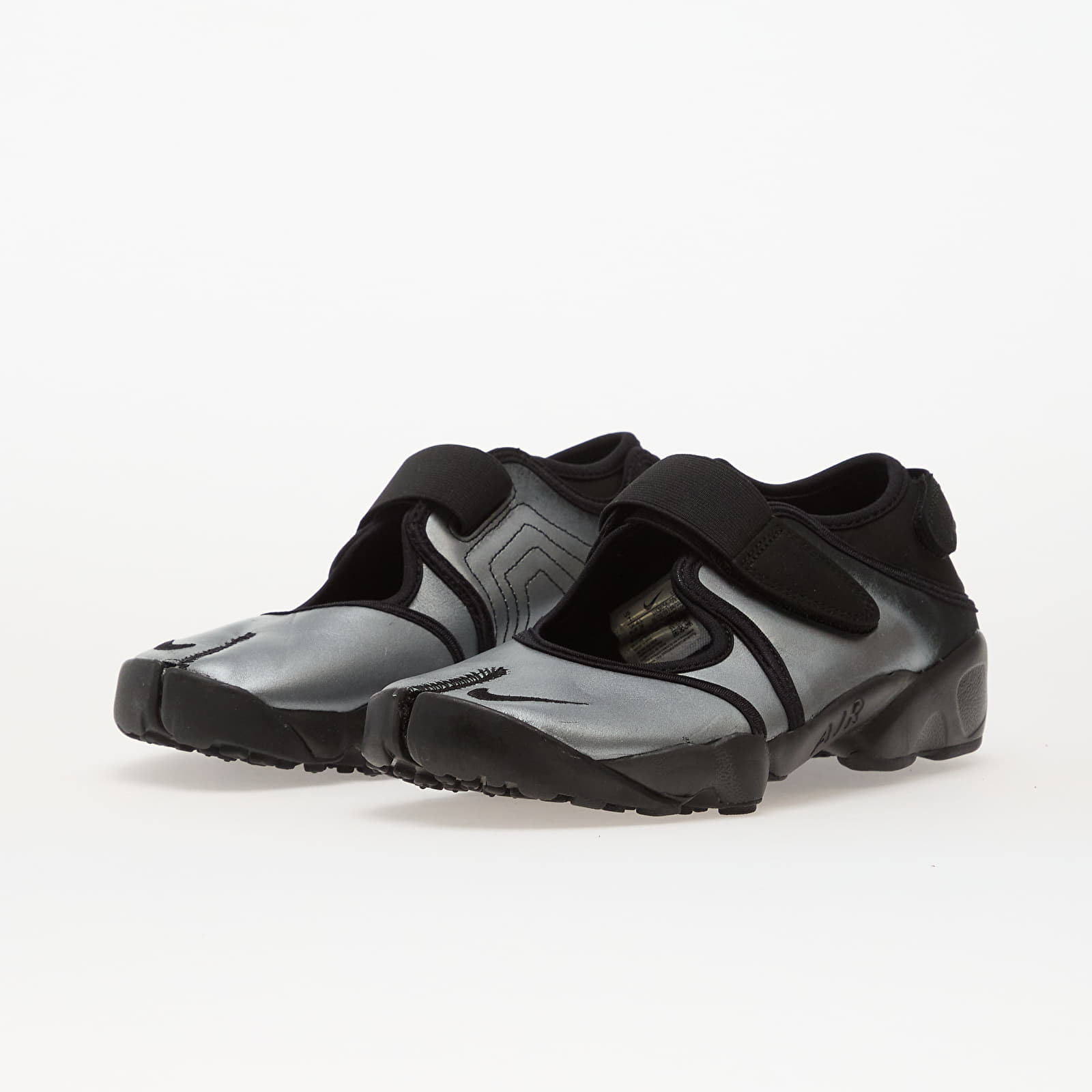 Women's sneakers and shoes Nike Wmns Air Rift Ltr Mtlc Silver/ Black