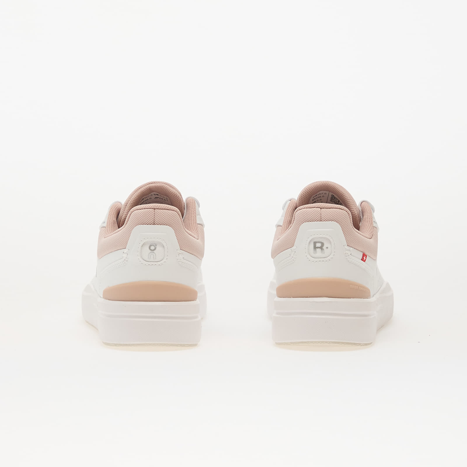 Women's sneakers and shoes On W The Roger Advantage White/ Rosehip