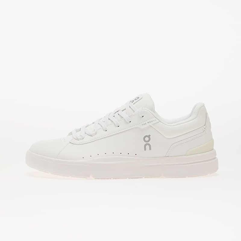 On M The Roger Advantage White/ White