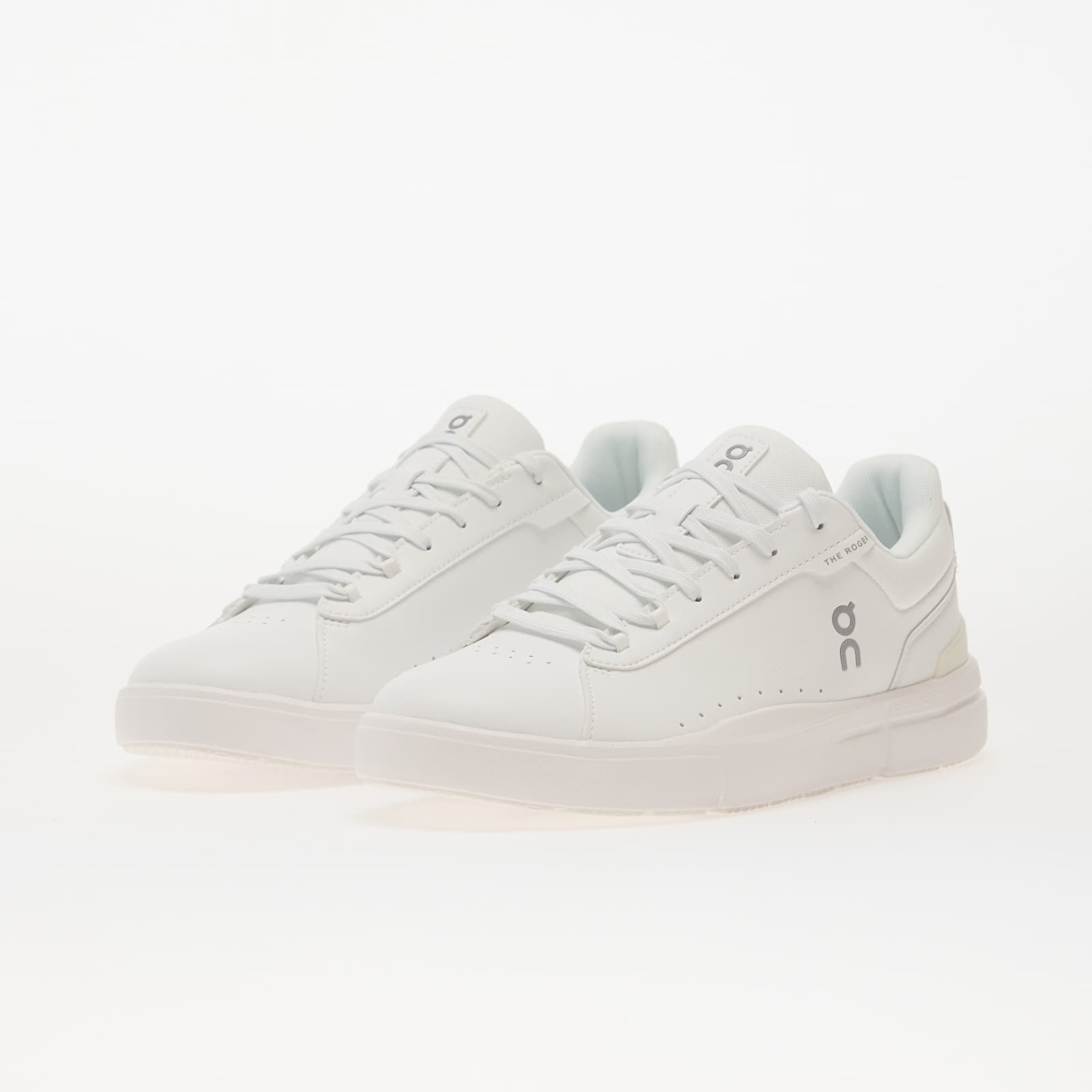 Miesten lenkkarit ja kengät On M The Roger Advantage White/ White