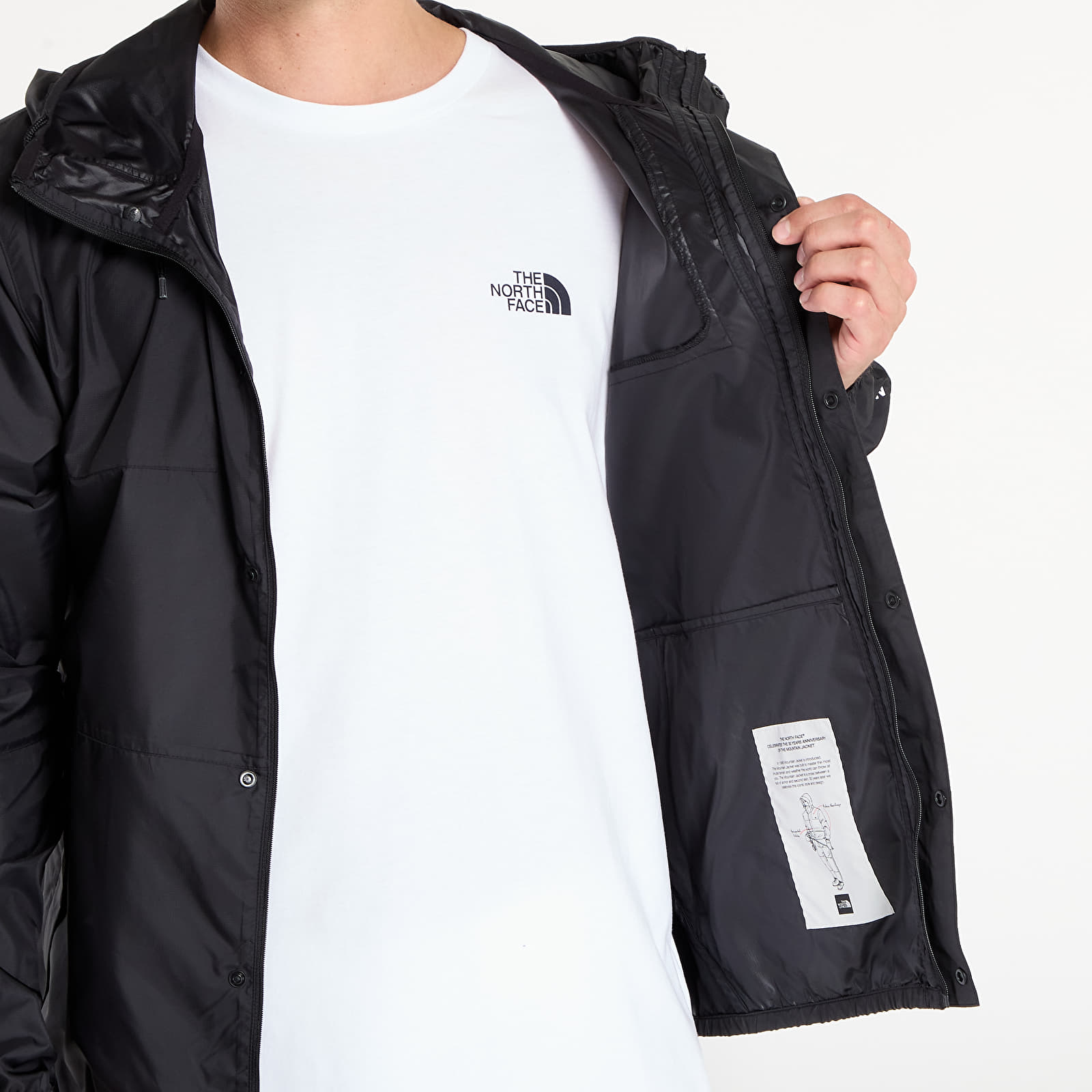 Pánské větrovky The North Face M Seasonal Mountain Jacket TNF Black