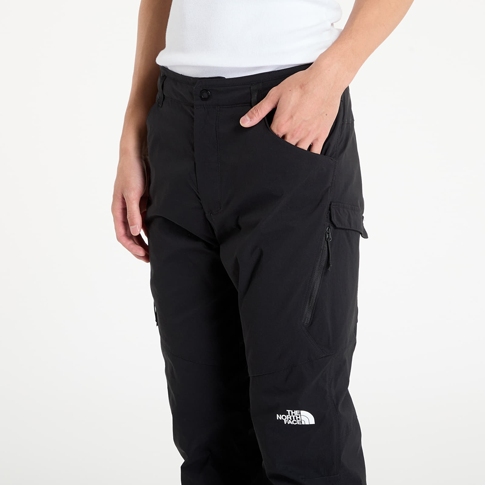 Broeken voor heren The North Face M Winter Exploration Reg Tapered Cargo Pants TNF Black