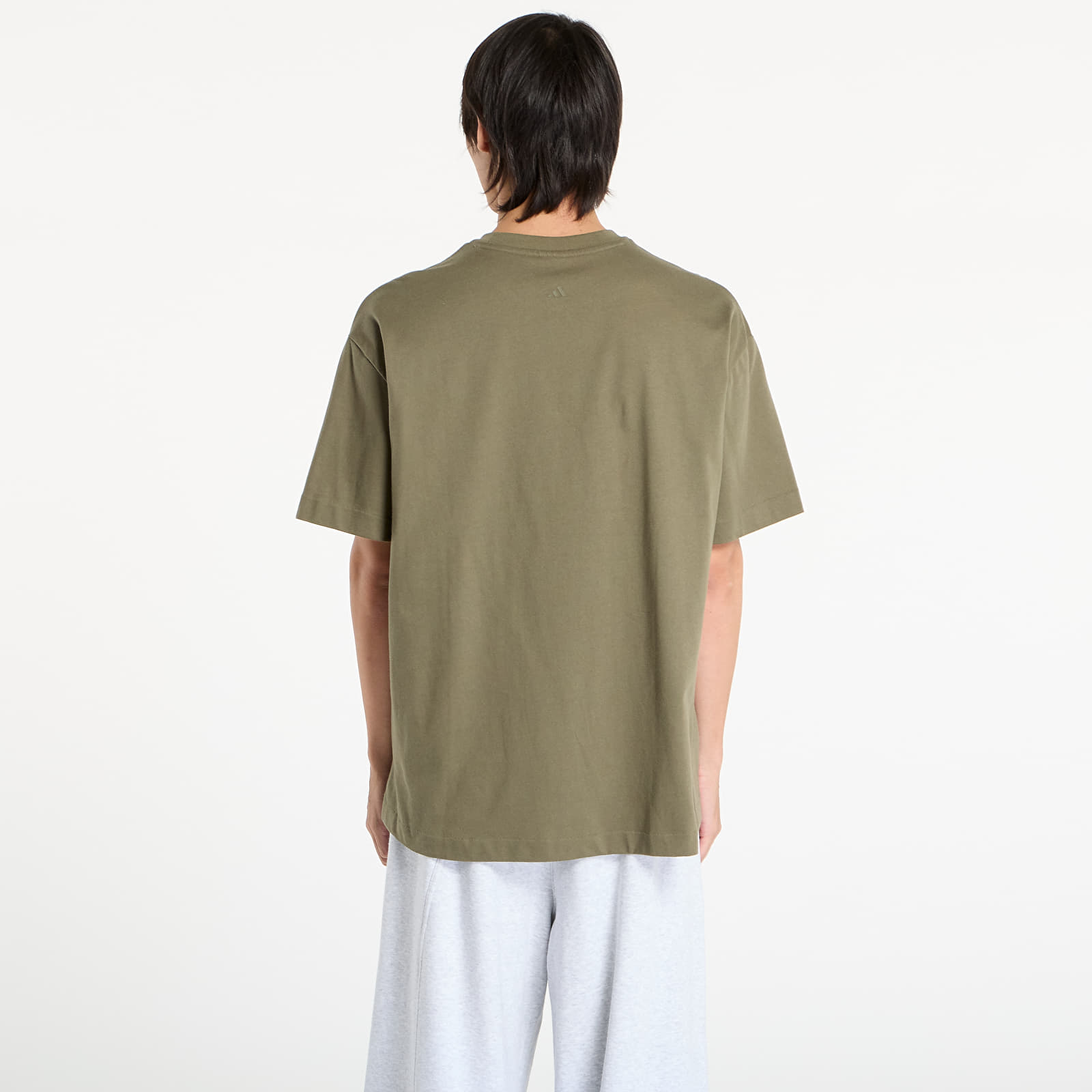 Ανδρικά μπλουζάκια adidas Basketball T-Shirt UNISEX Olive Strata