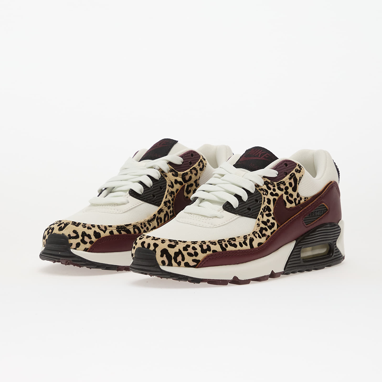 Women's sneakers and shoes Nike Wmns Air Max 90 Sail/ Burgundy Crush-Black