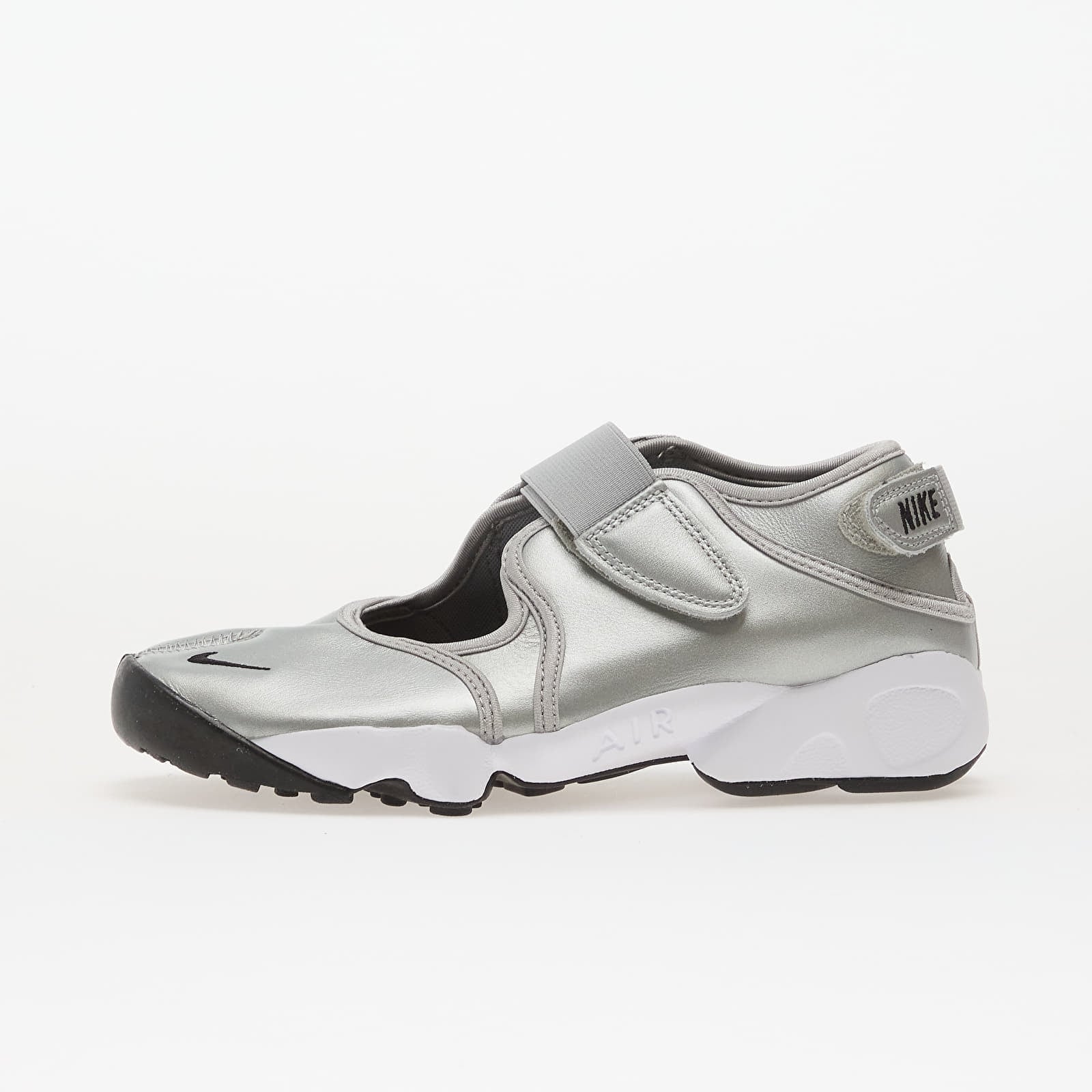 Сникърси Nike W Air Rift Mtlc Silver/ Sail-Black EUR 38