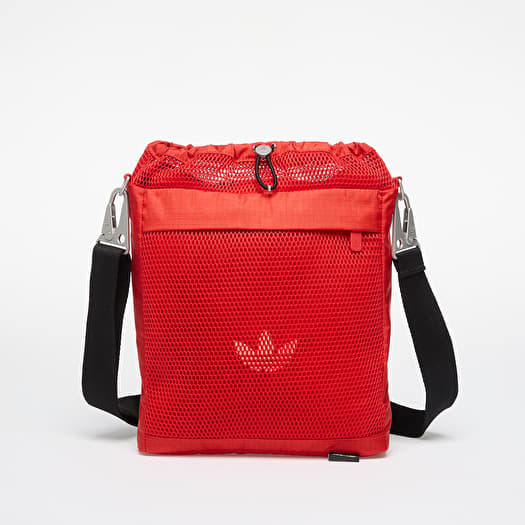 Чанта adidas La Brea Bucket Bag Vivid Red