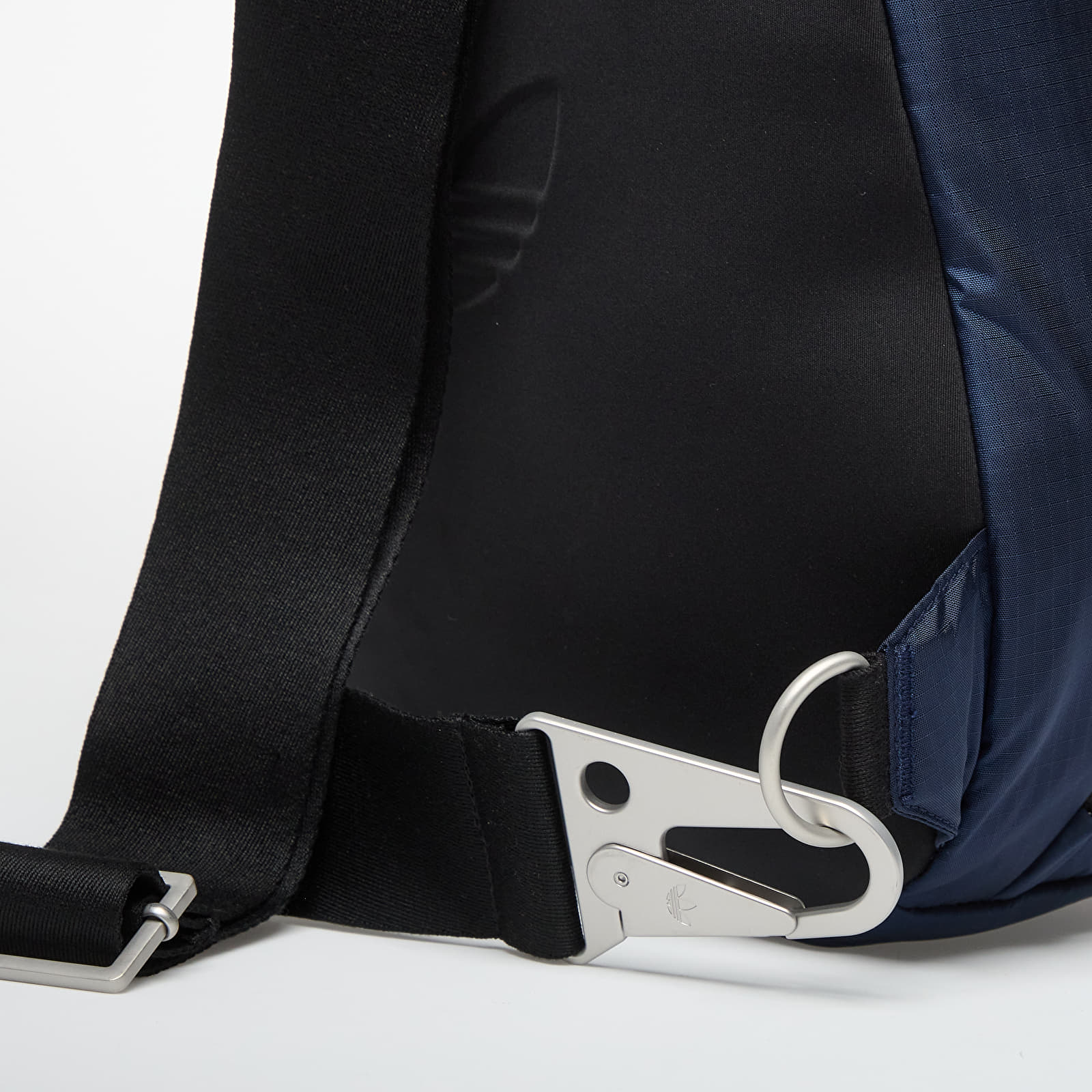 Ανδρικές τσάντες ώμου adidas El Segundo Sling Bag Collegiate Navy