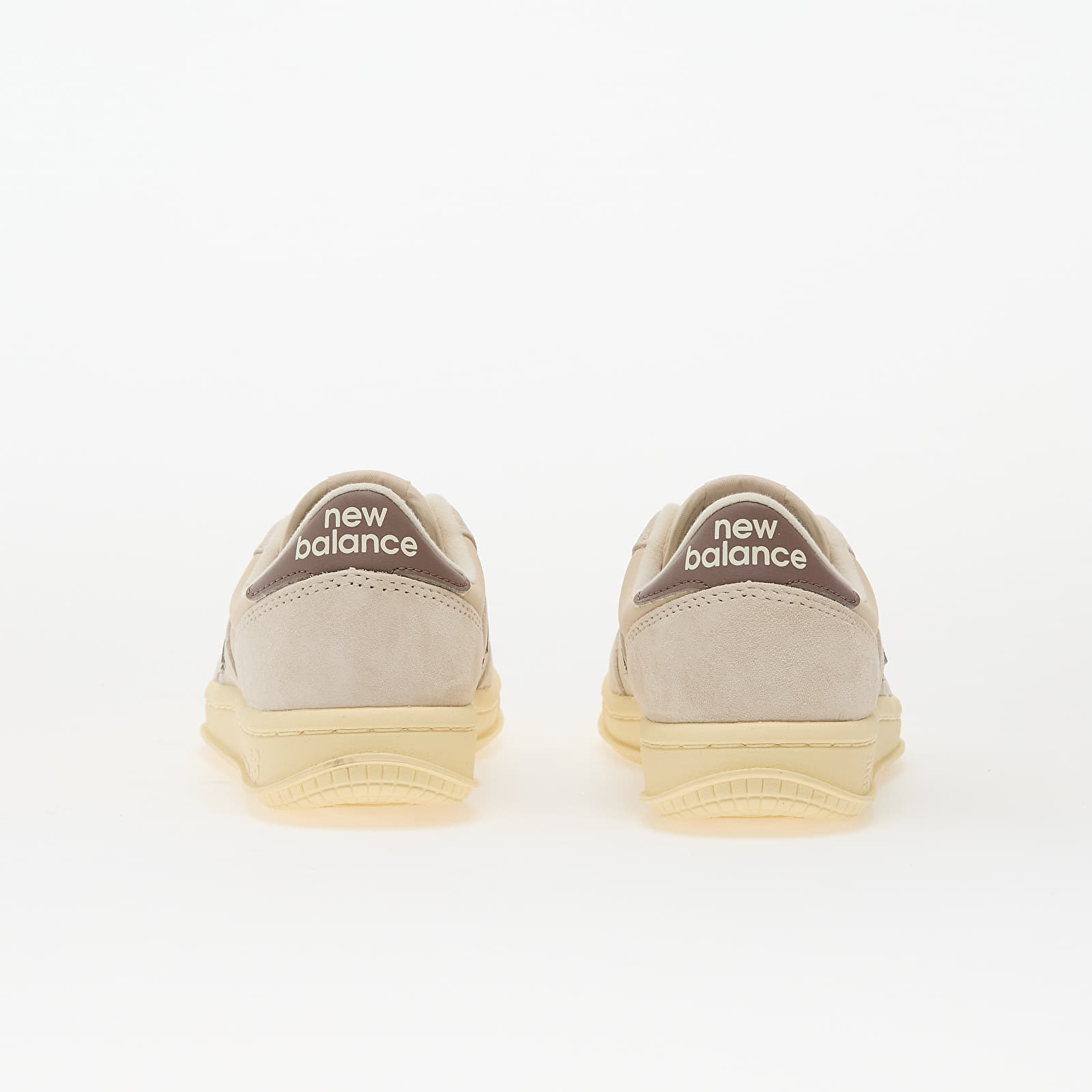 Ténis e sapatos para homem New Balance T500 Bisque