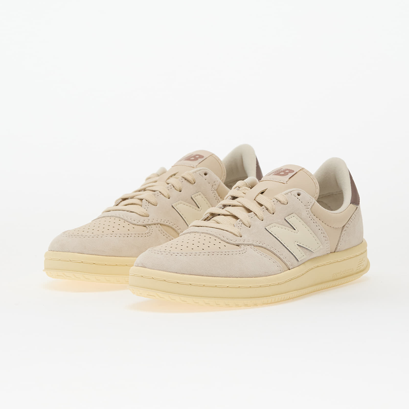 Ténis e sapatos para homem New Balance T500 Bisque