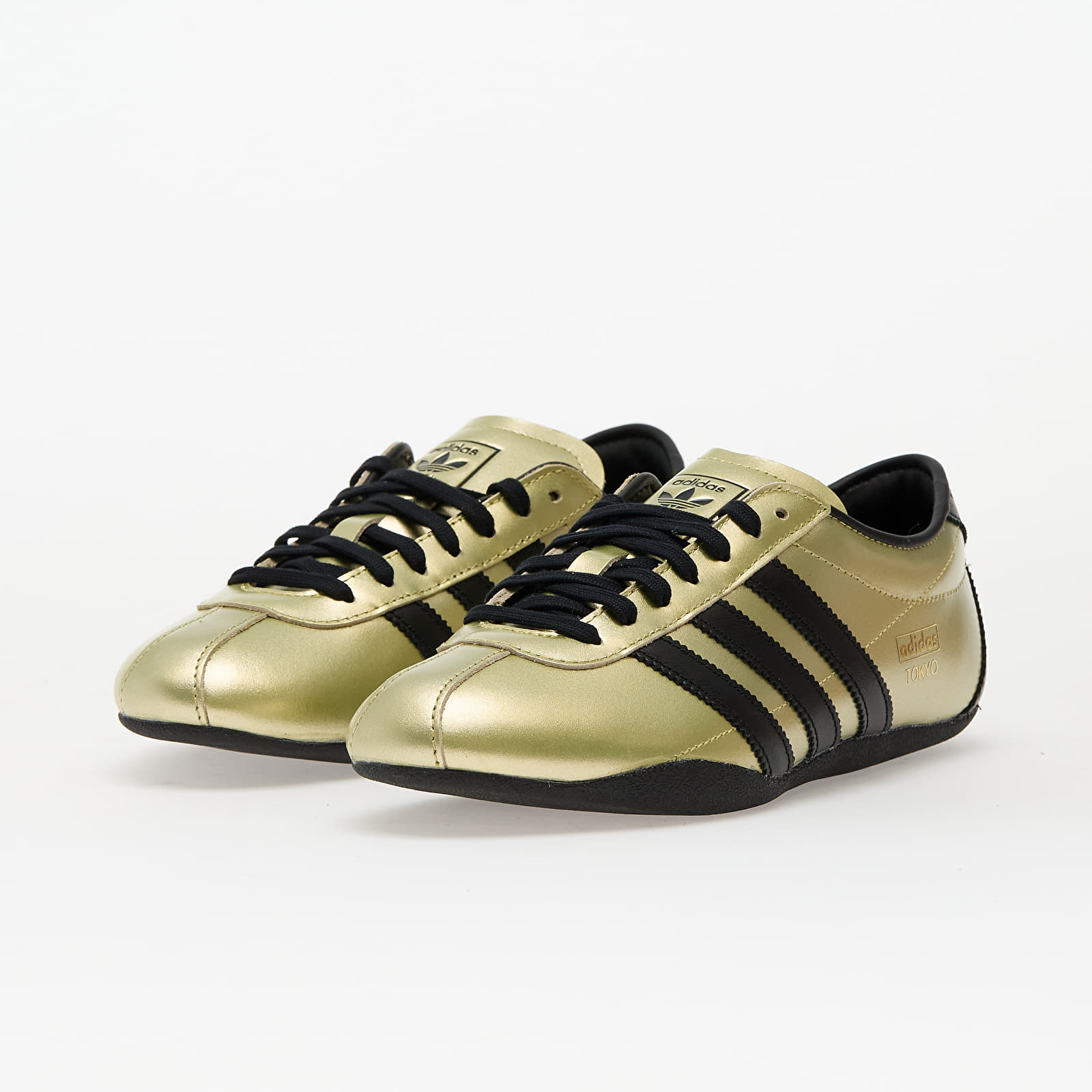 Women's sneakers and shoes adidas Tokyo W Gold Metallic/ Core Black/ Gold Metallic