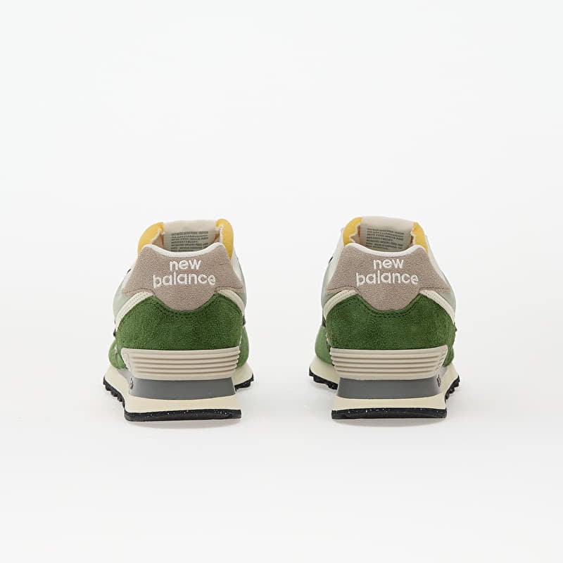 New Balance 574 Dark Alpine Green | Queens