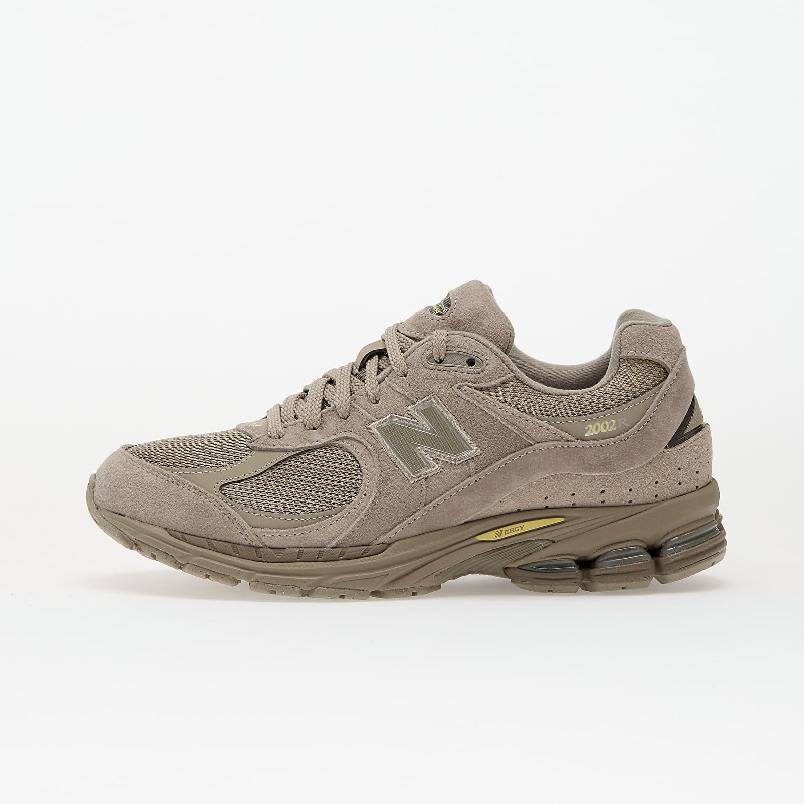 Men's sneakers and shoes New Balance 2002R Arid Stone