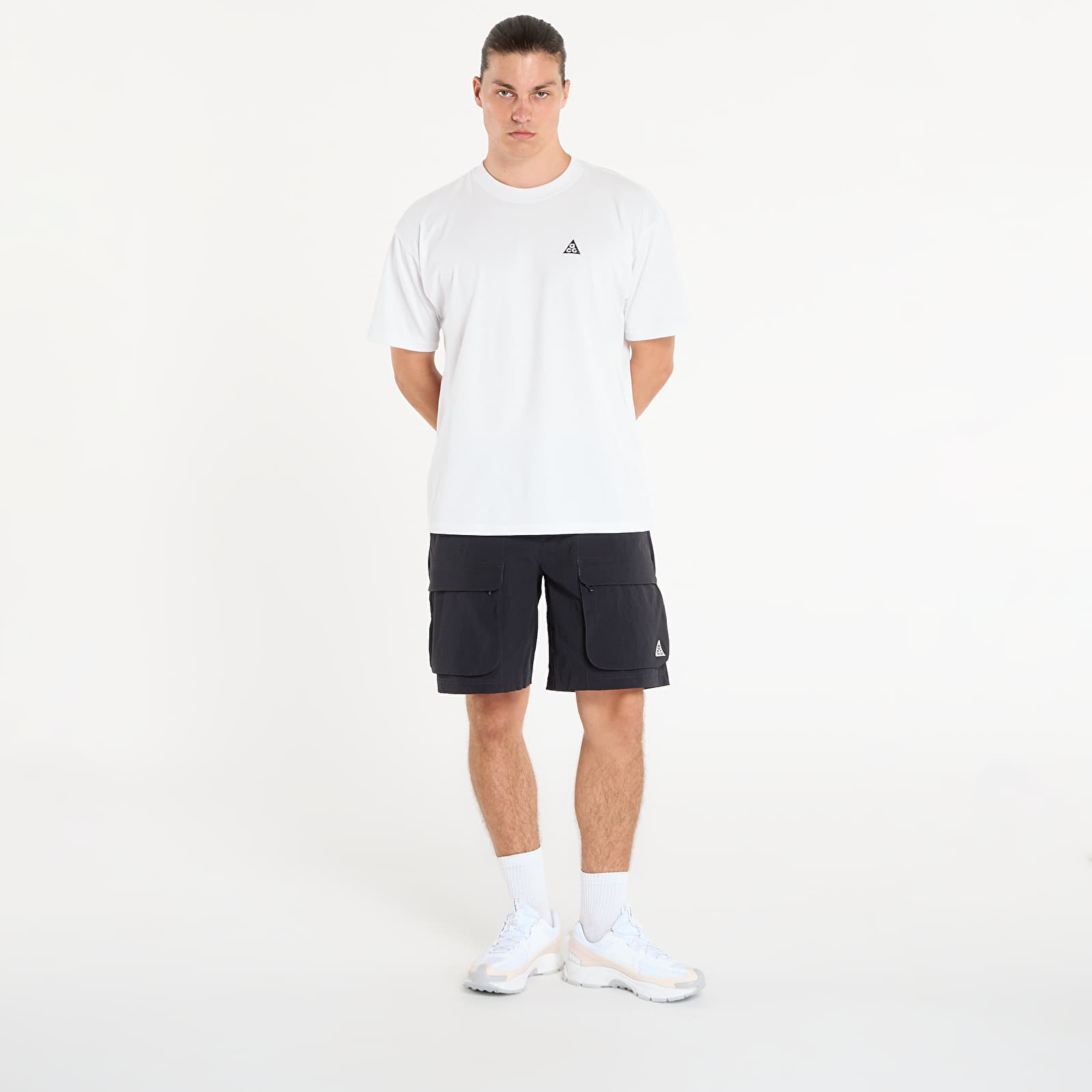 Men's T-shirts Nike ACG Men's Max90 T-Shirt Summit White