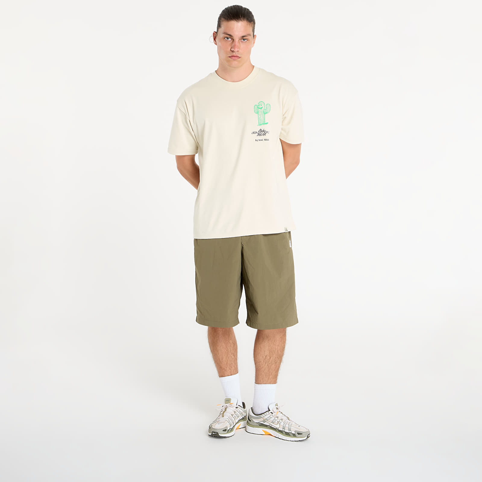 Men's shorts Nike ACG "Orb Weaver" UV Repel Oversized Shorts Medium Olive/ Medium Olive/ Summit White