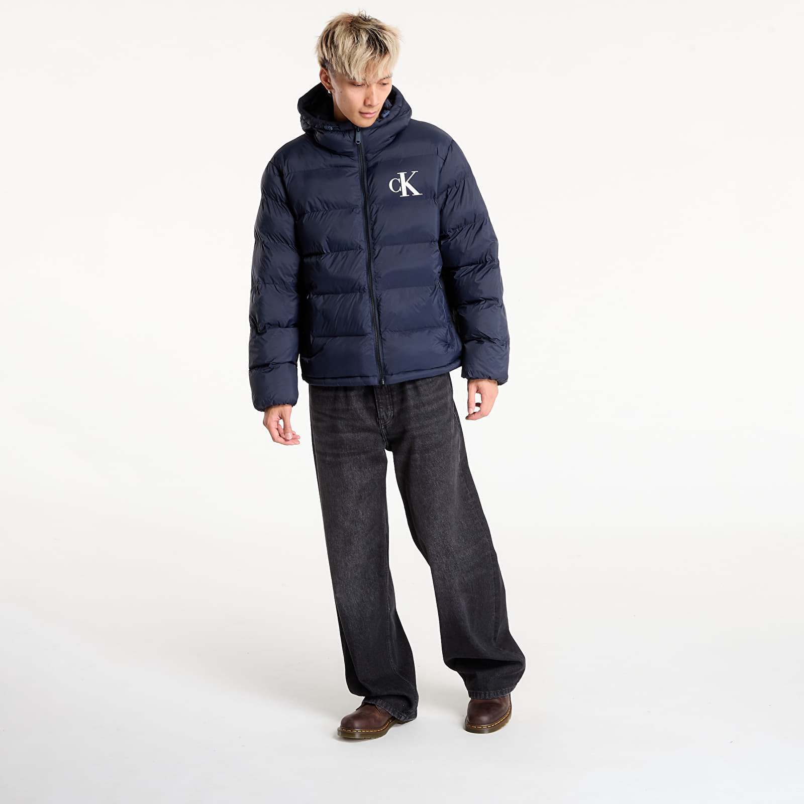 Daunenjacken für Männer Calvin Klein Jeans Ls Nylon Monogram Puff Jacket Blue