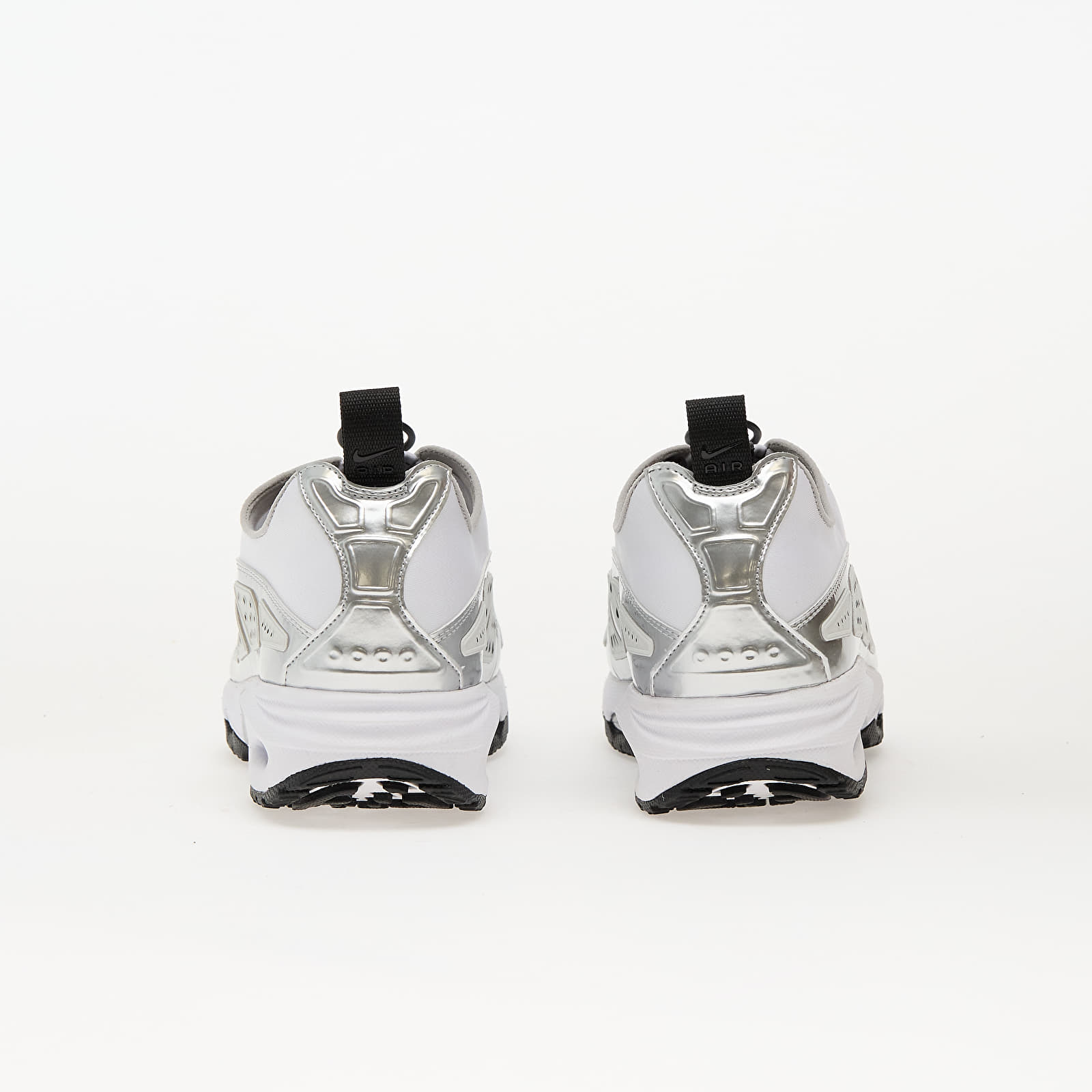 Sneakers och skor för kvinnor Nike W Air Max SNDR Se White/ Mtlc Silver-Black