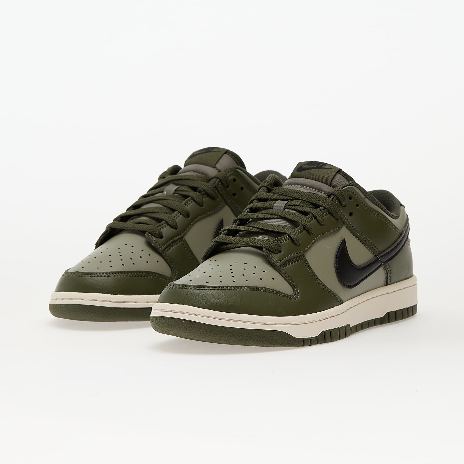 Men's sneakers and shoes Nike Dunk Low Retro Lt Army/ Black-Cargo Khaki-Phantom