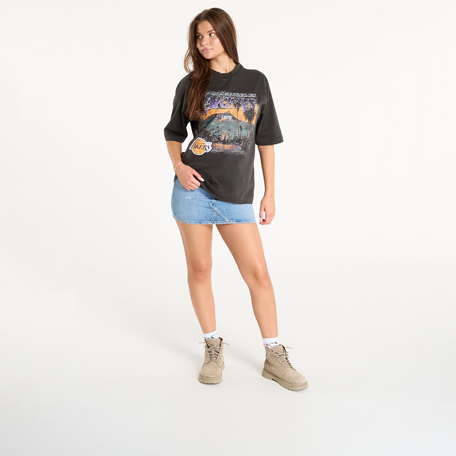 T-shirts de homem New Era NBA Washed Graphic Los Angeles Lakers UNISEX White Heather Gray