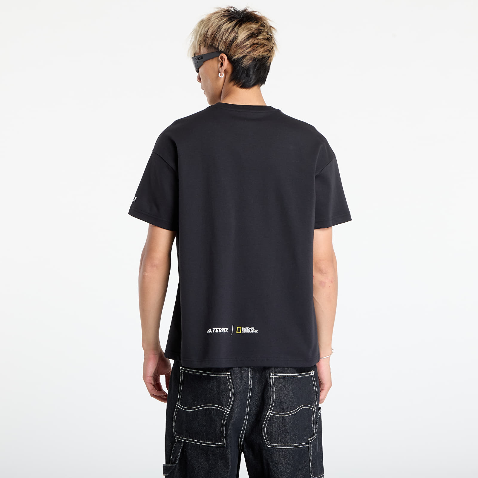 Ανδρικά μπλουζάκια adidas National Geographic UF AEROREADY Graphic T-shirt Black/ Dark Brown/ Clear Onix