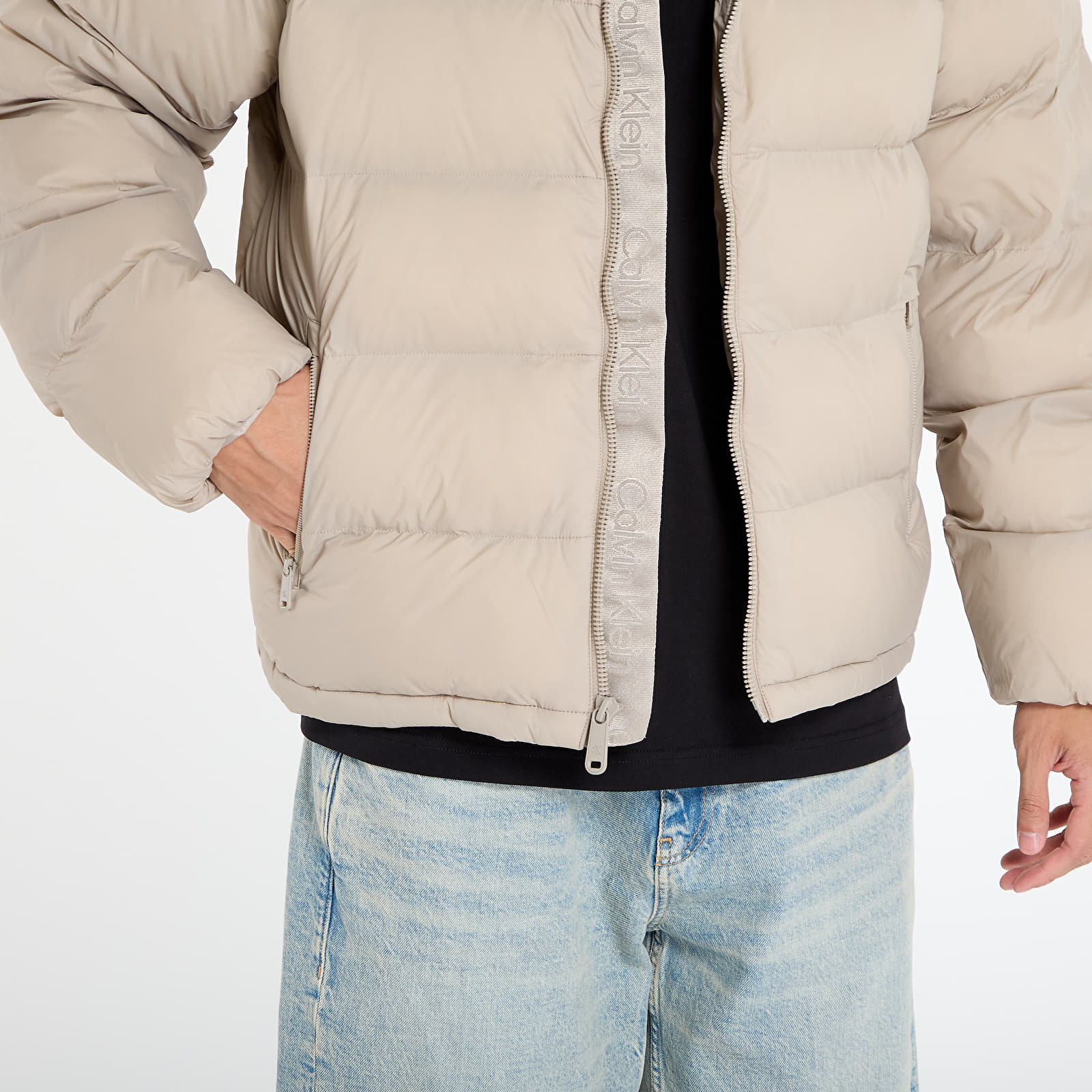 Donsjassen voor heren Calvin Klein Jeans Ls Nylon Monogram Pu Jacket Brown