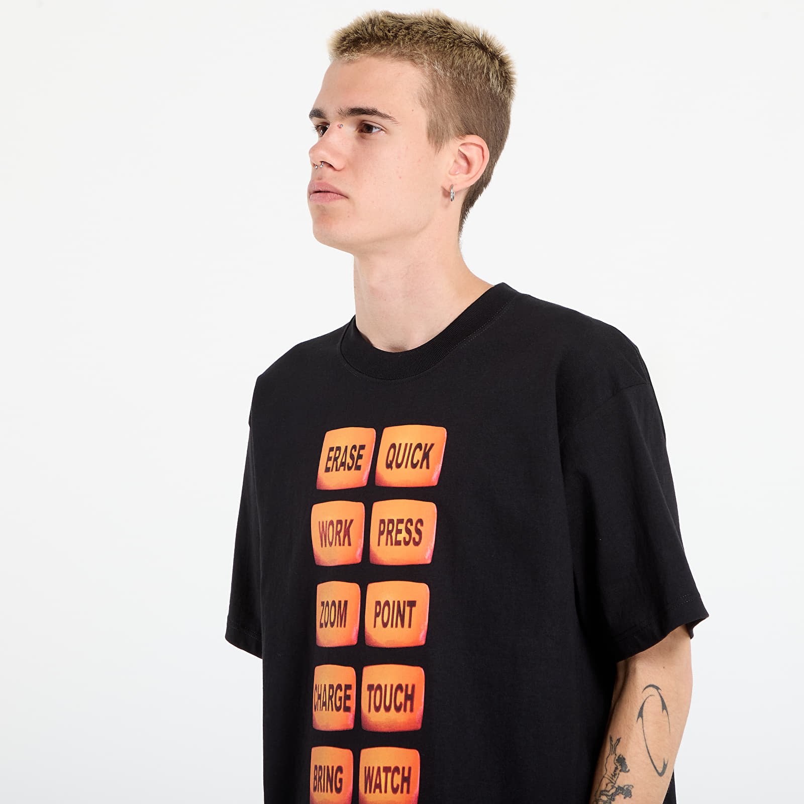 Magliette da uomo PLEASURES Technologic T-Shirt Black