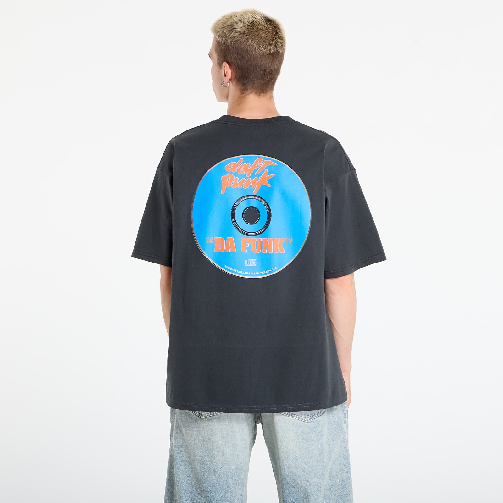 Heren T-shirts PLEASURES Daft Punk T-Shirt Faded Black
