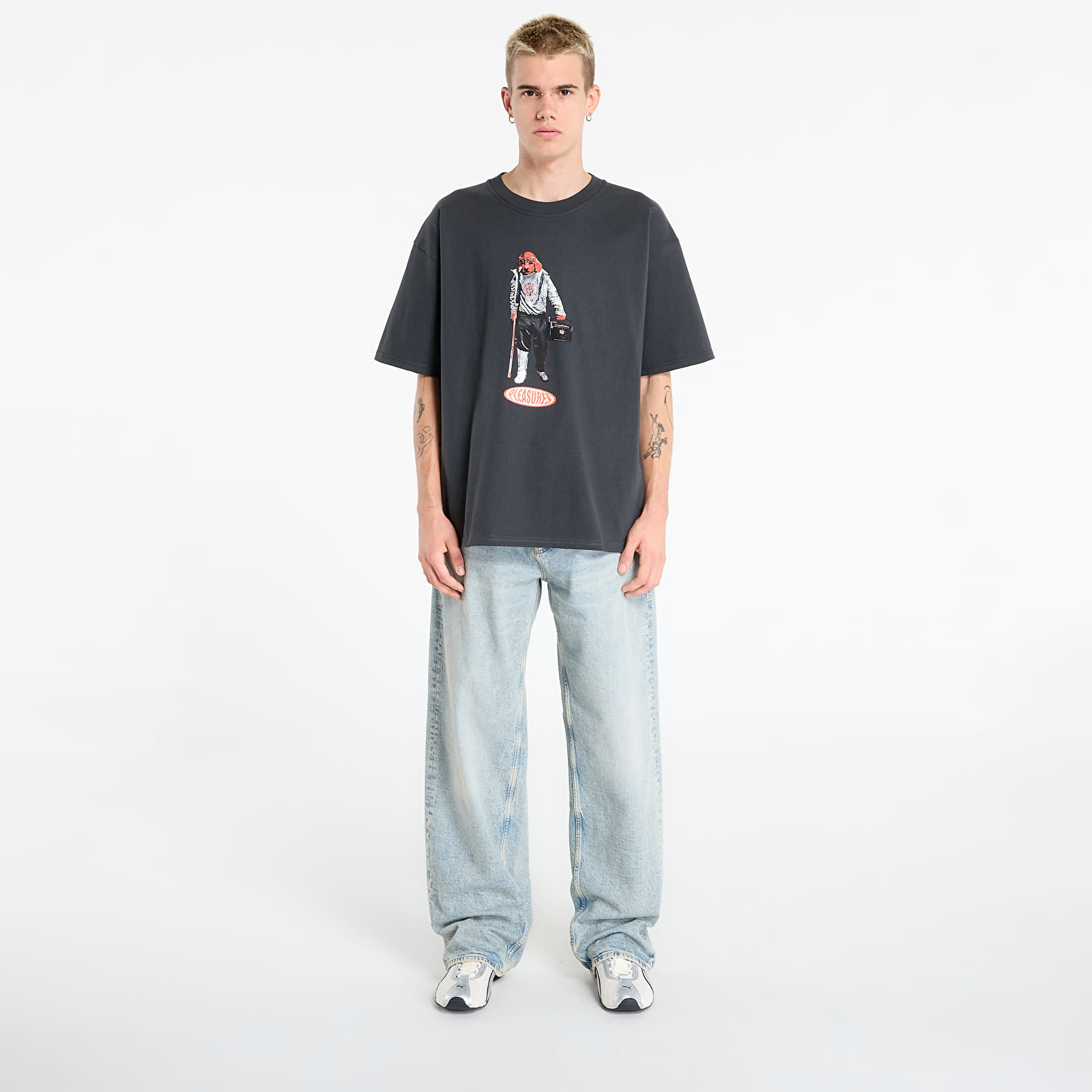 Heren T-shirts PLEASURES Daft Punk T-Shirt Faded Black