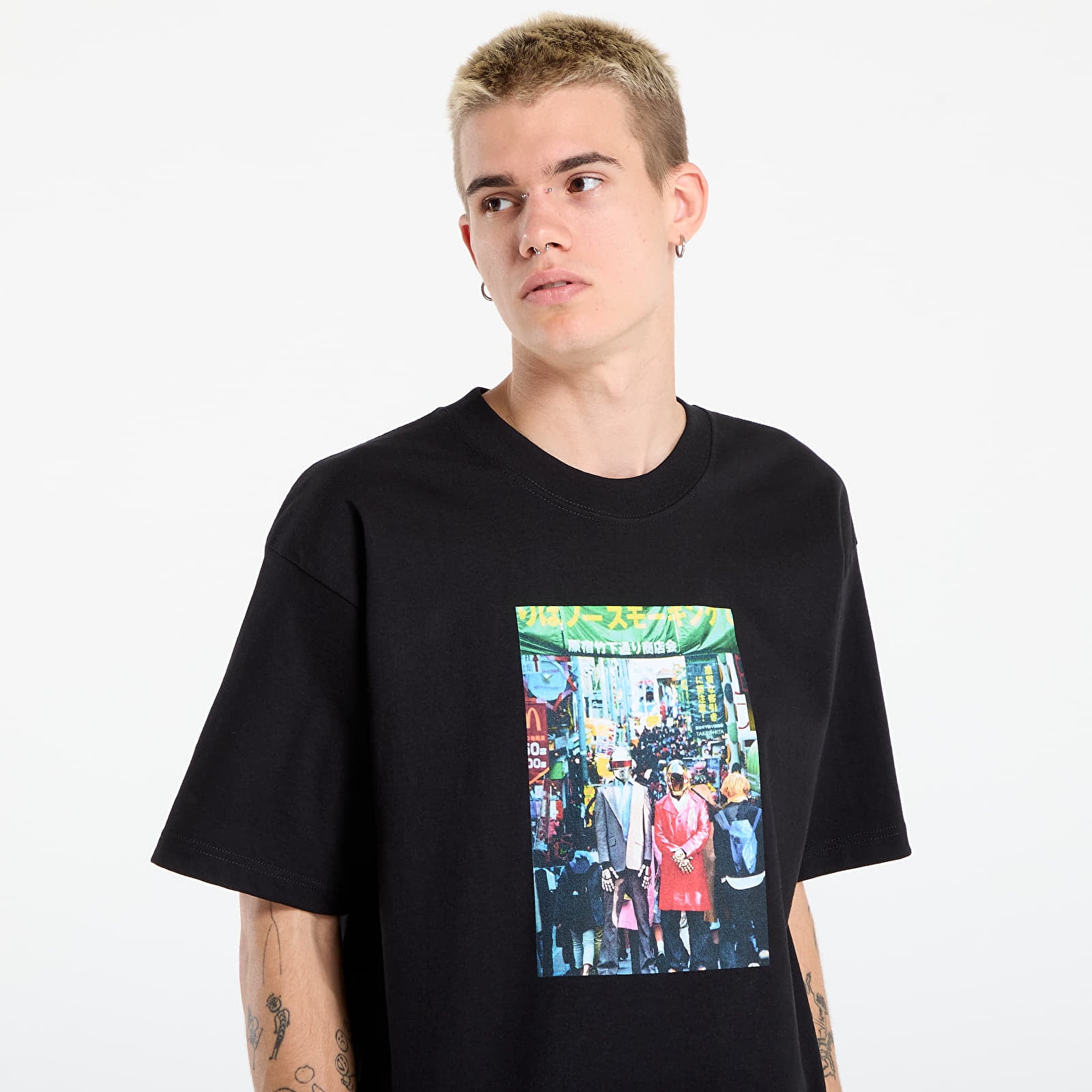 T-Shirts Männer PLEASURES Harajuku T-Shirt Black