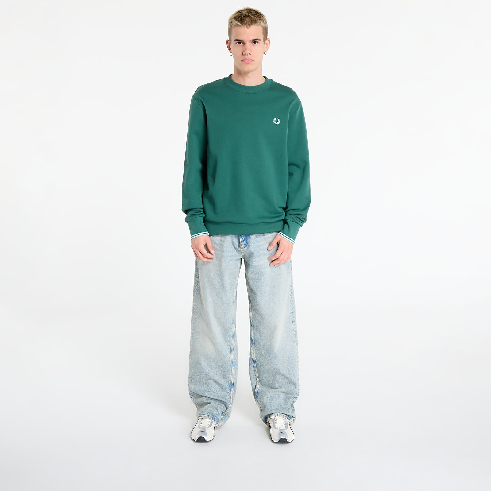 Sweats à capuche homme FRED PERRY Crew Neck Sweatshirt Sprtgrn/ Trackblu