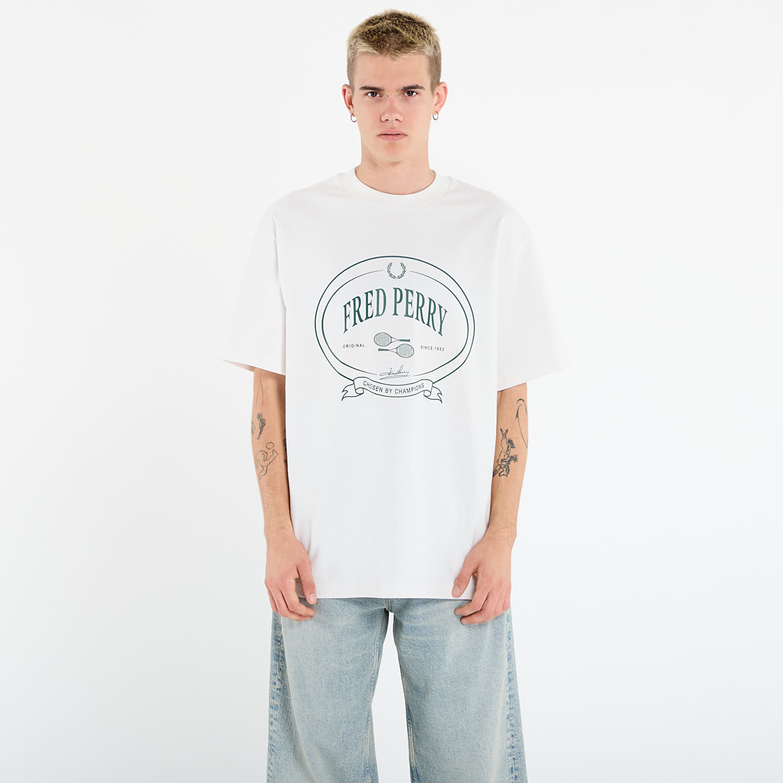 Vyriški marškinėliai FRED PERRY Chosen By Champions T-Shirt Snow White