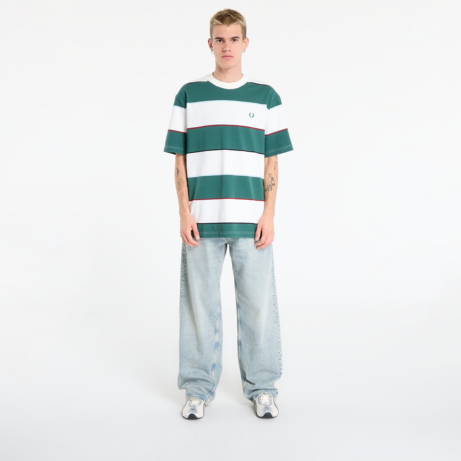 Vyriški marškinėliai FRED PERRY Striped Relaxed T-Shirt Snow White