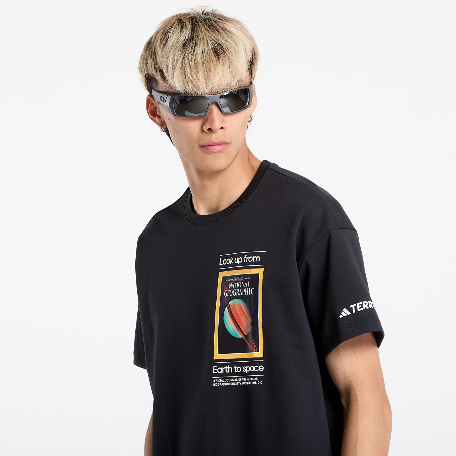 Ανδρικά μπλουζάκια adidas National Geographic UF AEROREADY Graphic T-shirt Black/ Dark Brown/ Clear Onix