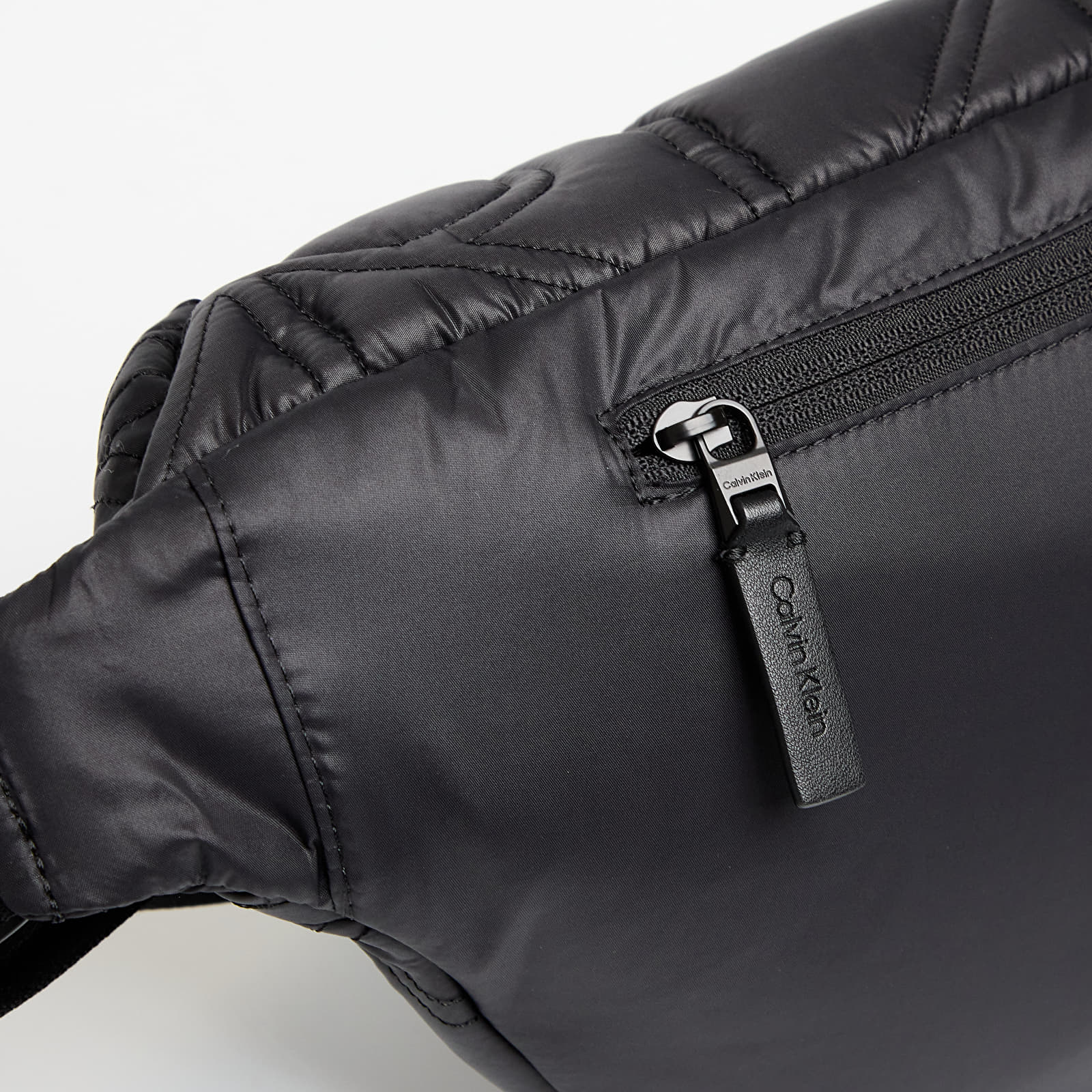 Borse a tracolla da uomo Calvin Klein Puffer Sling Bag Black