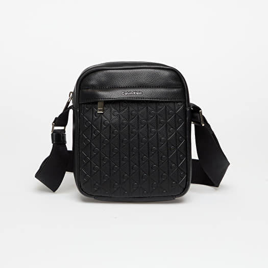 Borsa Calvin Klein Emblem Aop Emboss Crossover Black