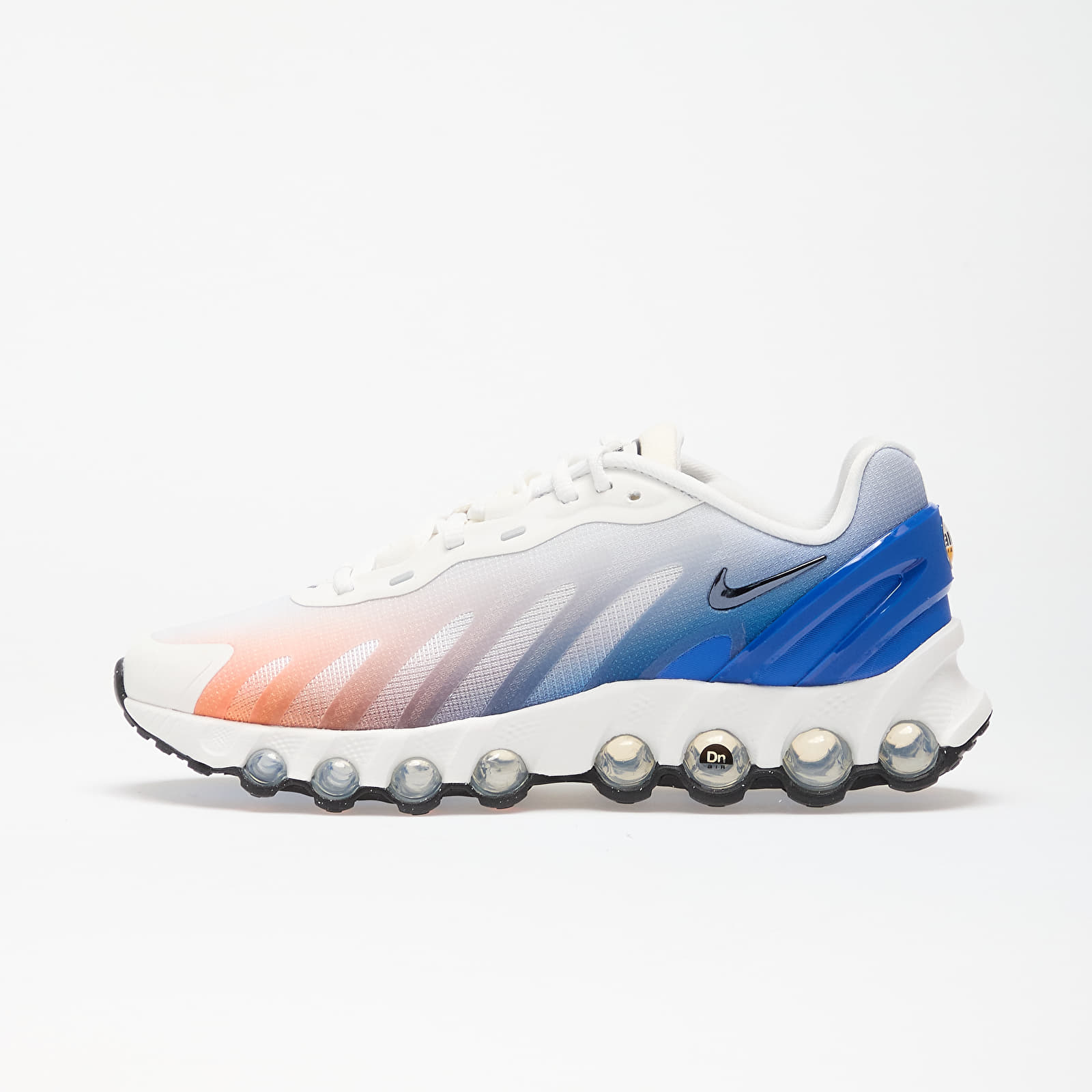 Herenschoenen Nike Air Max Dn8 Summit White/ Black-Safety Orange